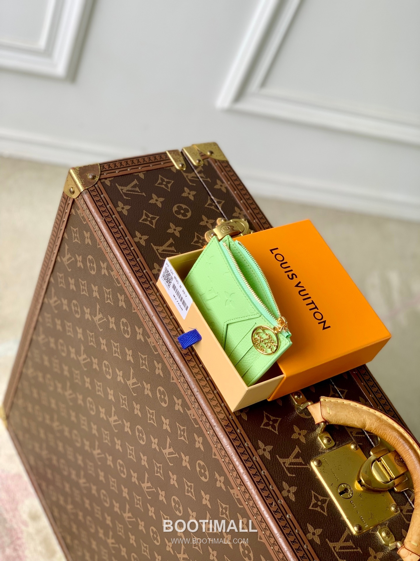 루이비통 모노그램 앙프렝뜨 레더 LV참 지퍼 그린 카드지갑 Louis Vuitton Monogram Empreinte Leather LV Charm Zipper Green Card Holder M27668 12cm 9