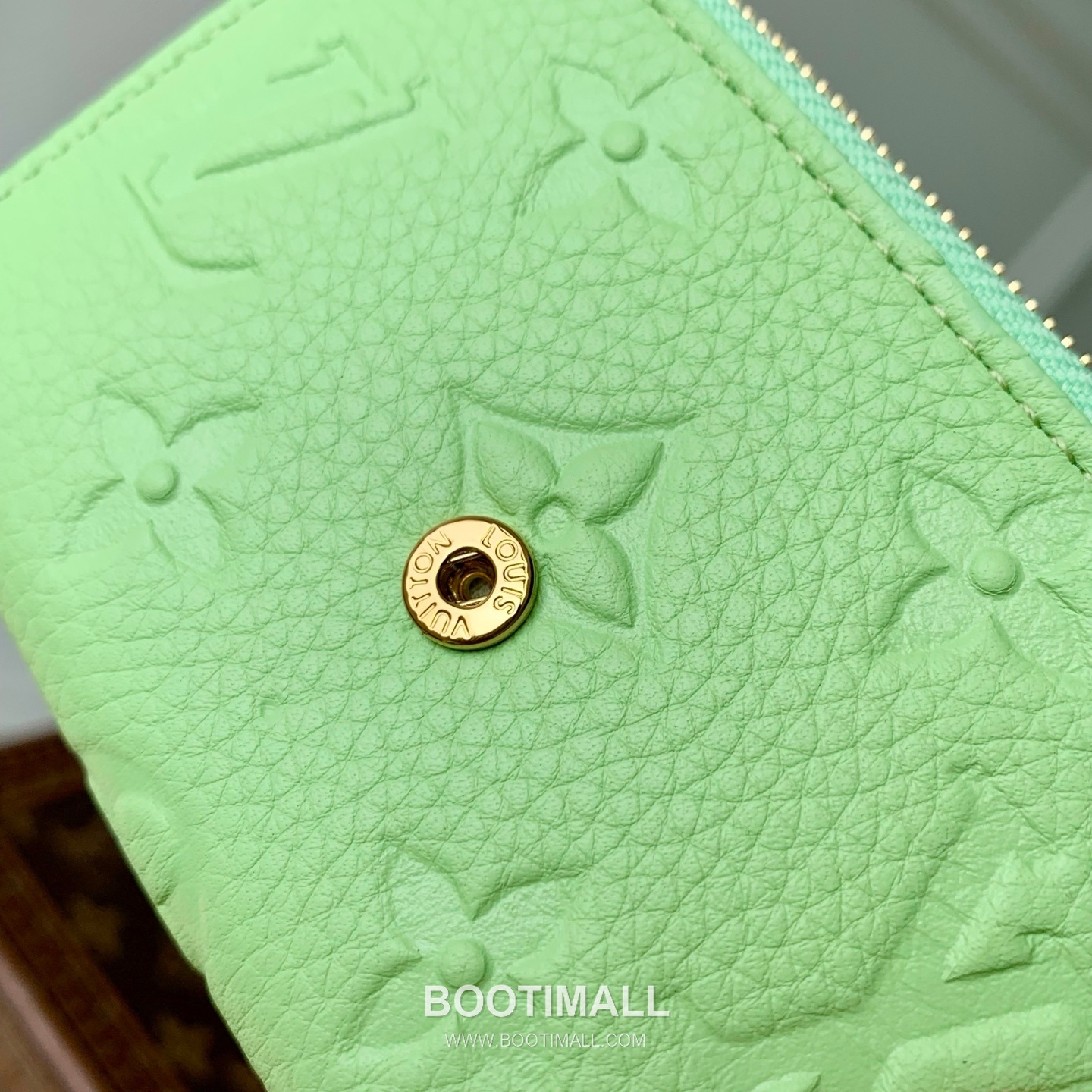 루이비통 모노그램 앙프렝뜨 레더 LV버튼 컴팩트 그린 반지갑 Louis Vuitton Monogram Empreinte Leather LV Button Compact Green Wallet M27480 11cm 8