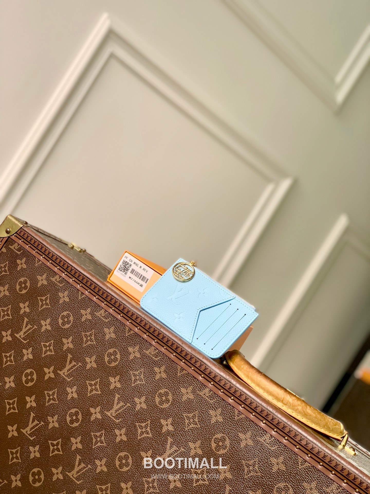 루이비통 모노그램 앙프렝뜨 레더 LV참 지퍼 라이트그린 카드지갑 Louis Vuitton Monogram Empreinte Leather LV Charm Zipper Light Green Card Holder M27668 12cm 1