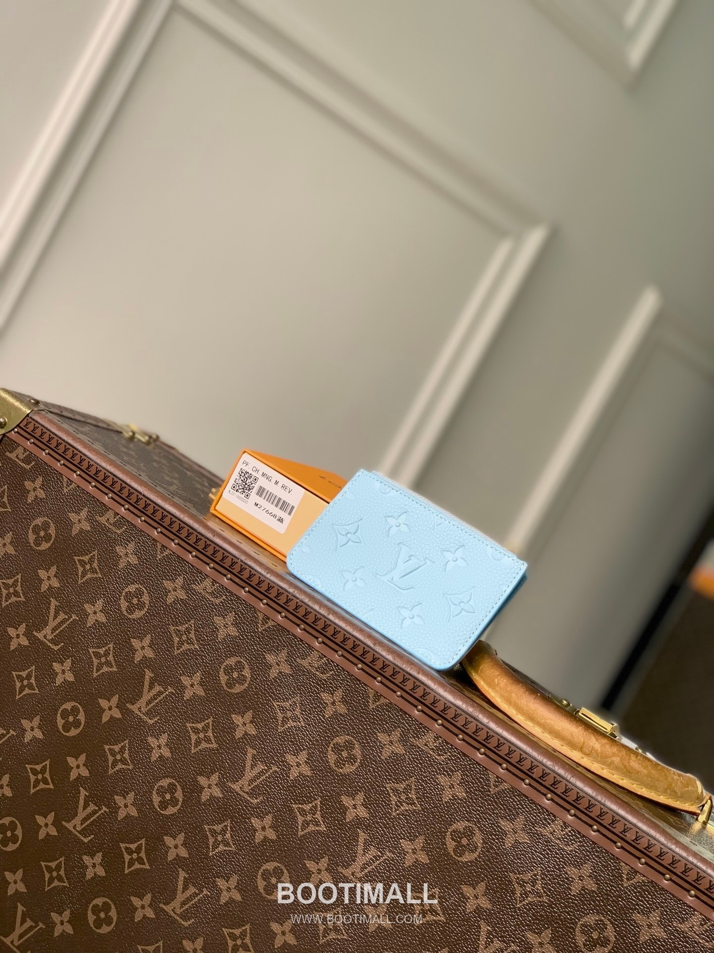 루이비통 모노그램 앙프렝뜨 레더 LV참 지퍼 라이트그린 카드지갑 Louis Vuitton Monogram Empreinte Leather LV Charm Zipper Light Green Card Holder M27668 12cm 2