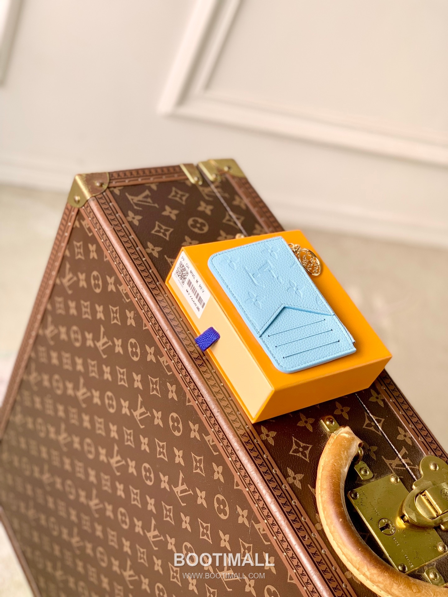 루이비통 모노그램 앙프렝뜨 레더 LV참 지퍼 라이트그린 카드지갑 Louis Vuitton Monogram Empreinte Leather LV Charm Zipper Light Green Card Holder M27668 12cm 4