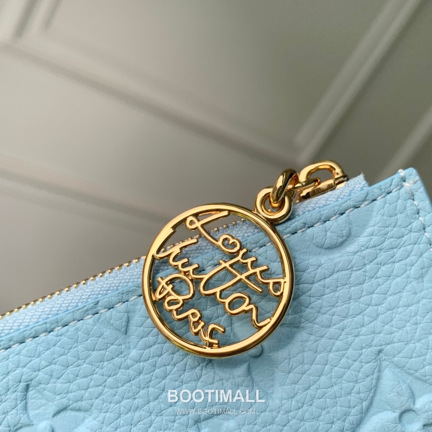 루이비통 모노그램 앙프렝뜨 레더 LV참 지퍼 라이트그린 카드지갑 Louis Vuitton Monogram Empreinte Leather LV Charm Zipper Light Green Card Holder M27668 12cm 5