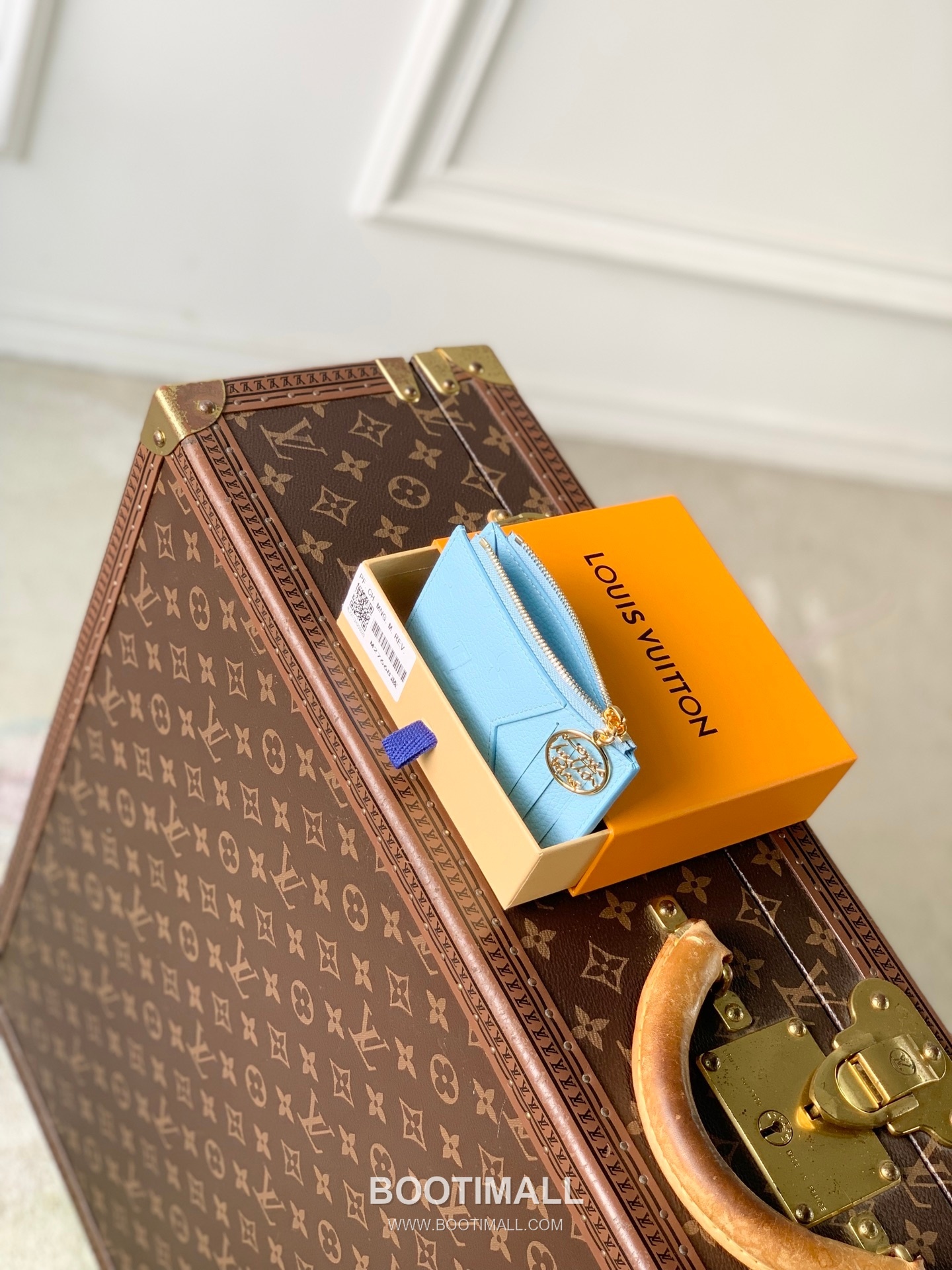 루이비통 모노그램 앙프렝뜨 레더 LV참 지퍼 라이트그린 카드지갑 Louis Vuitton Monogram Empreinte Leather LV Charm Zipper Light Green Card Holder M27668 12cm 9