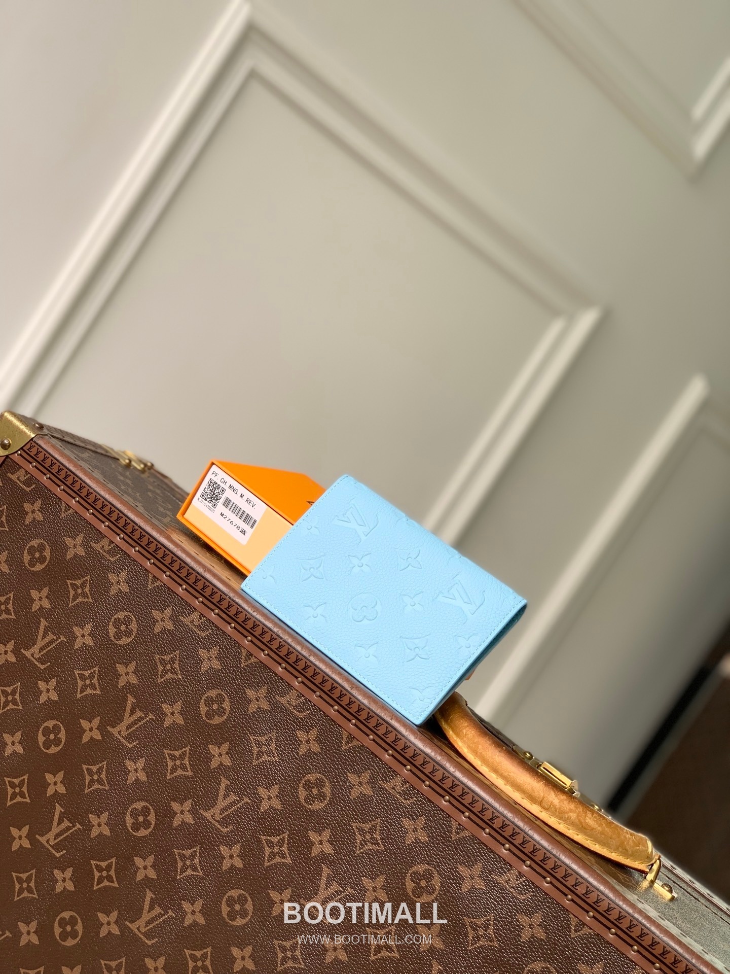 루이비통 모노그램 앙프렝뜨 레더 카드슬롯 그린 여권케이스 Louis Vuitton Monogram Empreinte Leather Card Slot Green Passport Case M27678 14cm 2