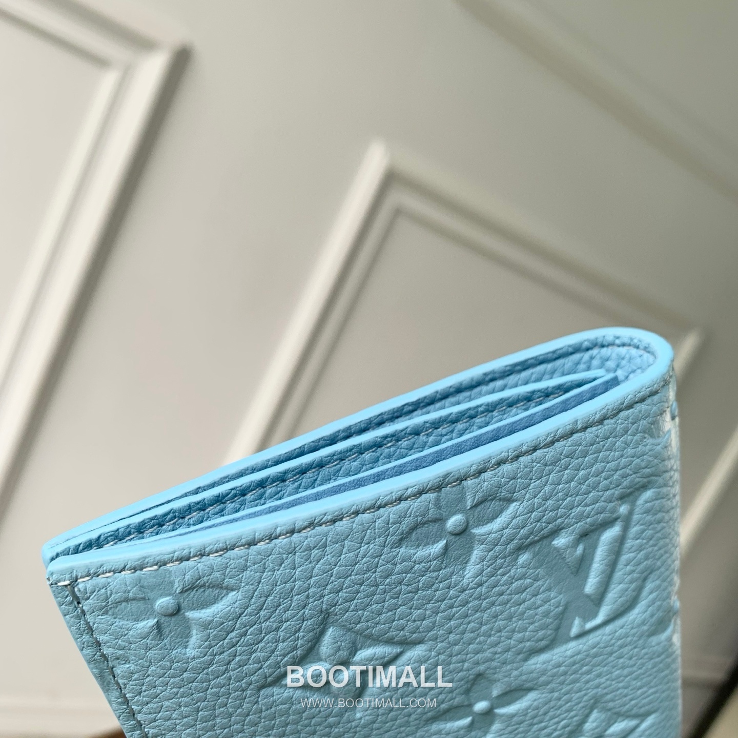 루이비통 모노그램 앙프렝뜨 레더 카드슬롯 그린 여권케이스 Louis Vuitton Monogram Empreinte Leather Card Slot Green Passport Case M27678 14cm 5