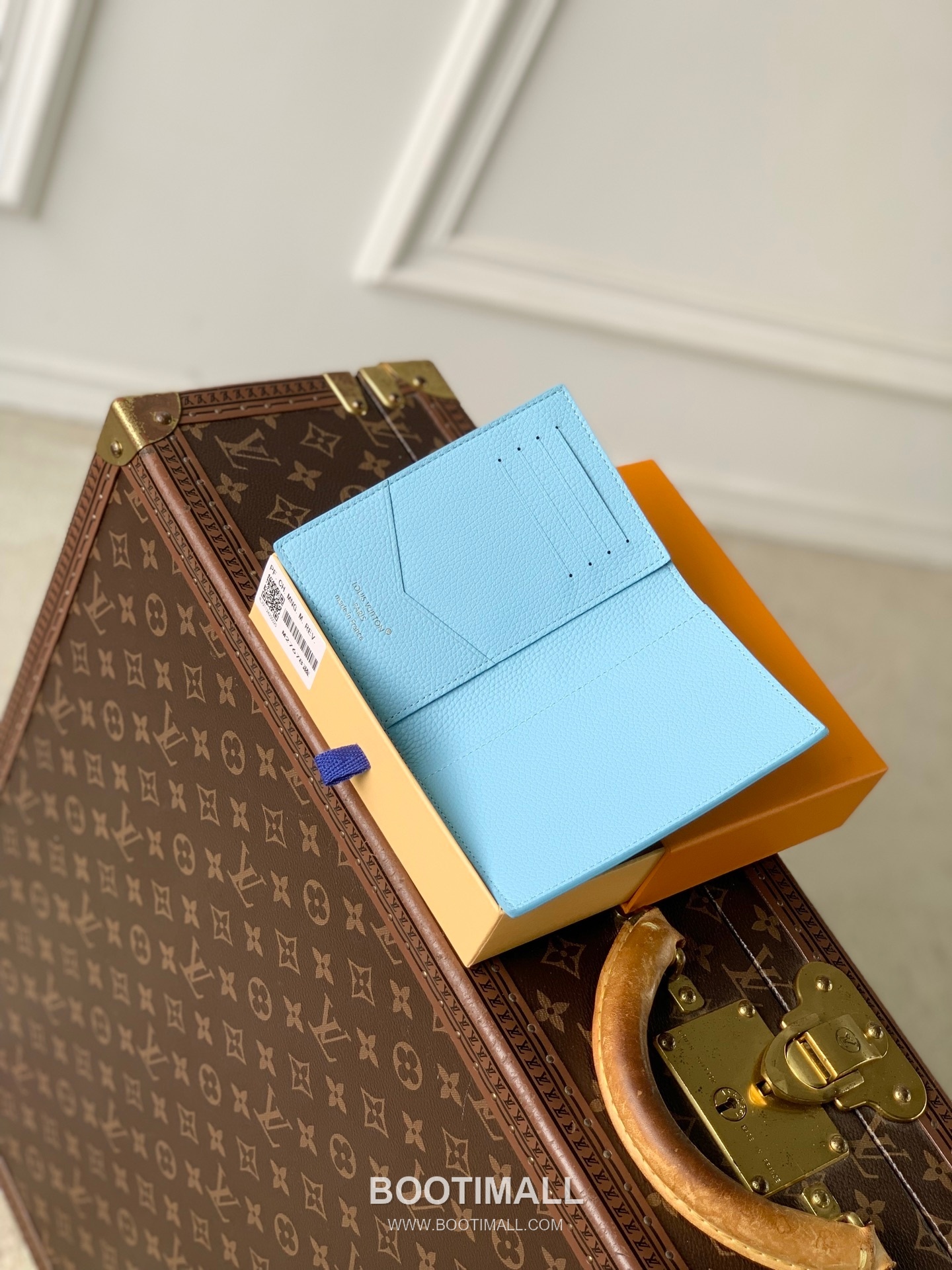 루이비통 모노그램 앙프렝뜨 레더 카드슬롯 그린 여권케이스 Louis Vuitton Monogram Empreinte Leather Card Slot Green Passport Case M27678 14cm 11