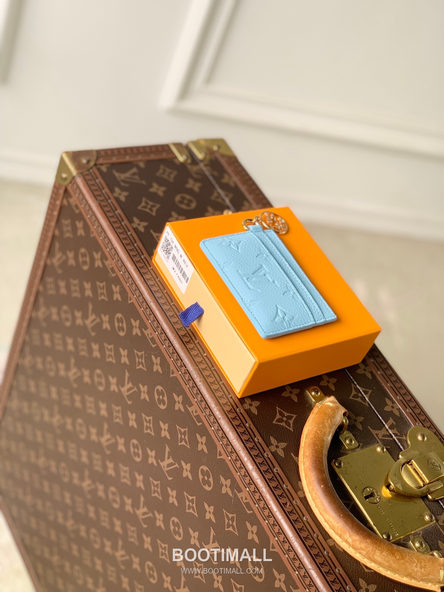 루이비통 모노그램 앙프렝뜨 레더 LV참 카드슬롯 그린 카드지갑 Louis Vuitton Monogram Empreinte Leather LV Charm Card Slot Green Card Holder M27485 10.2cm 3