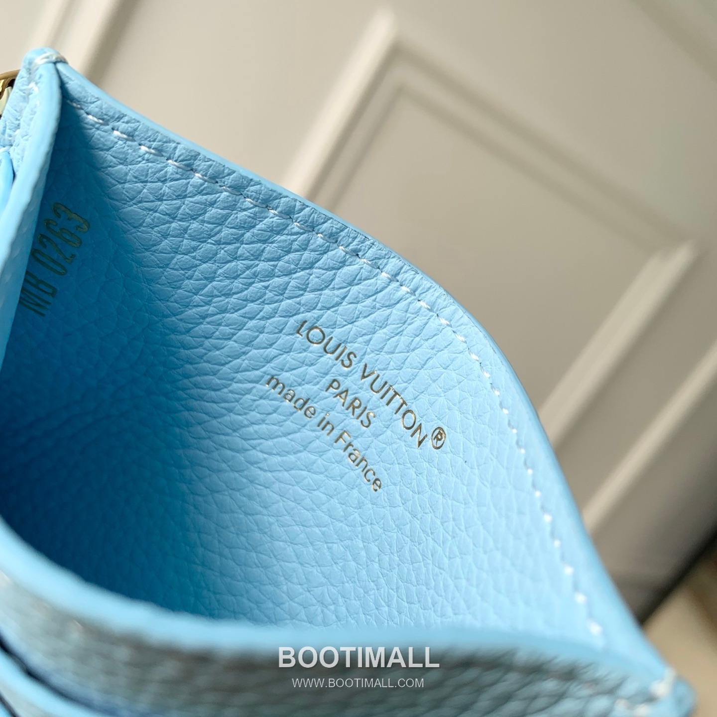 루이비통 모노그램 앙프렝뜨 레더 LV참 카드슬롯 그린 카드지갑 Louis Vuitton Monogram Empreinte Leather LV Charm Card Slot Green Card Holder M27485 10.2cm 8