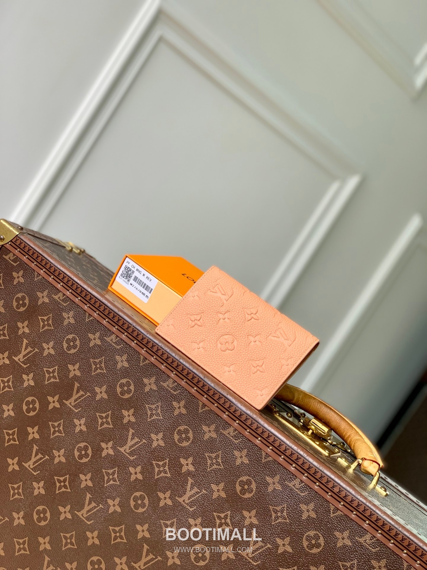 루이비통 모노그램 앙프렝뜨 레더 카드슬롯 그린 여권케이스 Louis Vuitton Monogram Empreinte Leather Card Slot Green Passport Case M27678 14cm 2