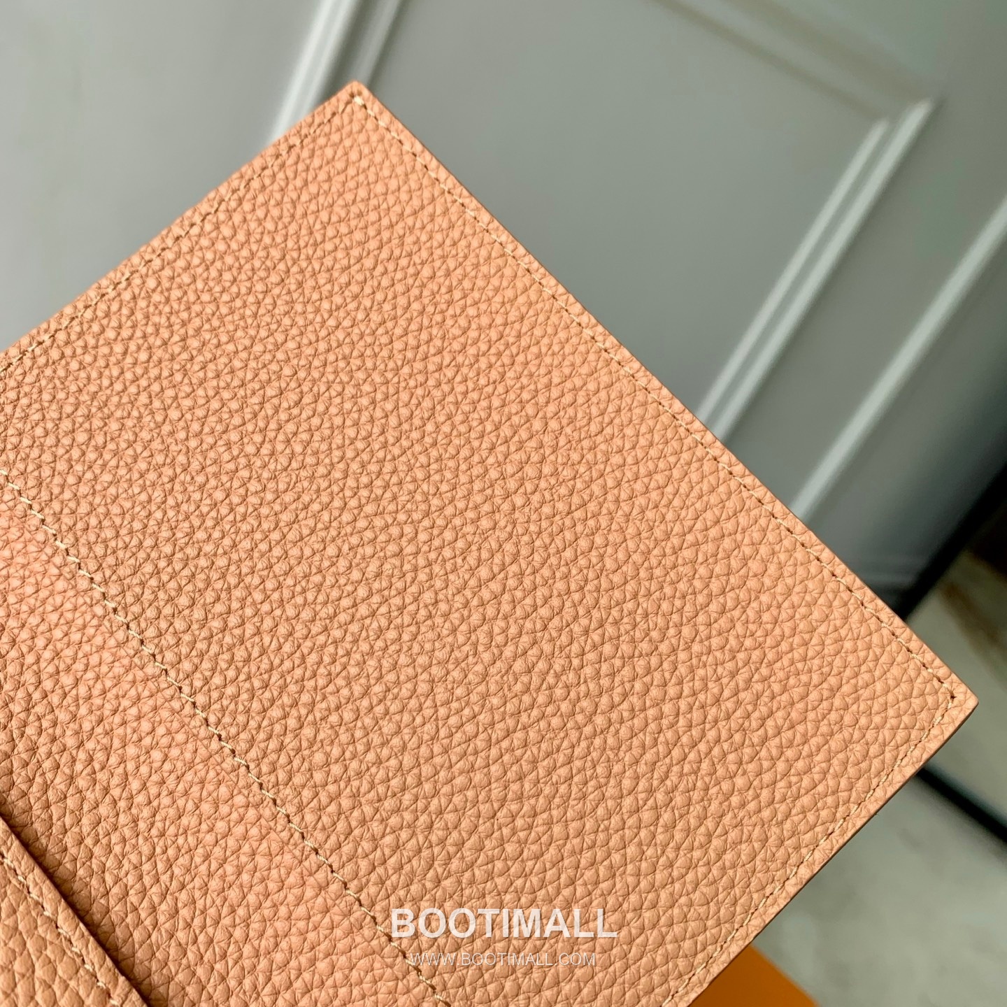 루이비통 모노그램 앙프렝뜨 레더 카드슬롯 그린 여권케이스 Louis Vuitton Monogram Empreinte Leather Card Slot Green Passport Case M27678 14cm 7