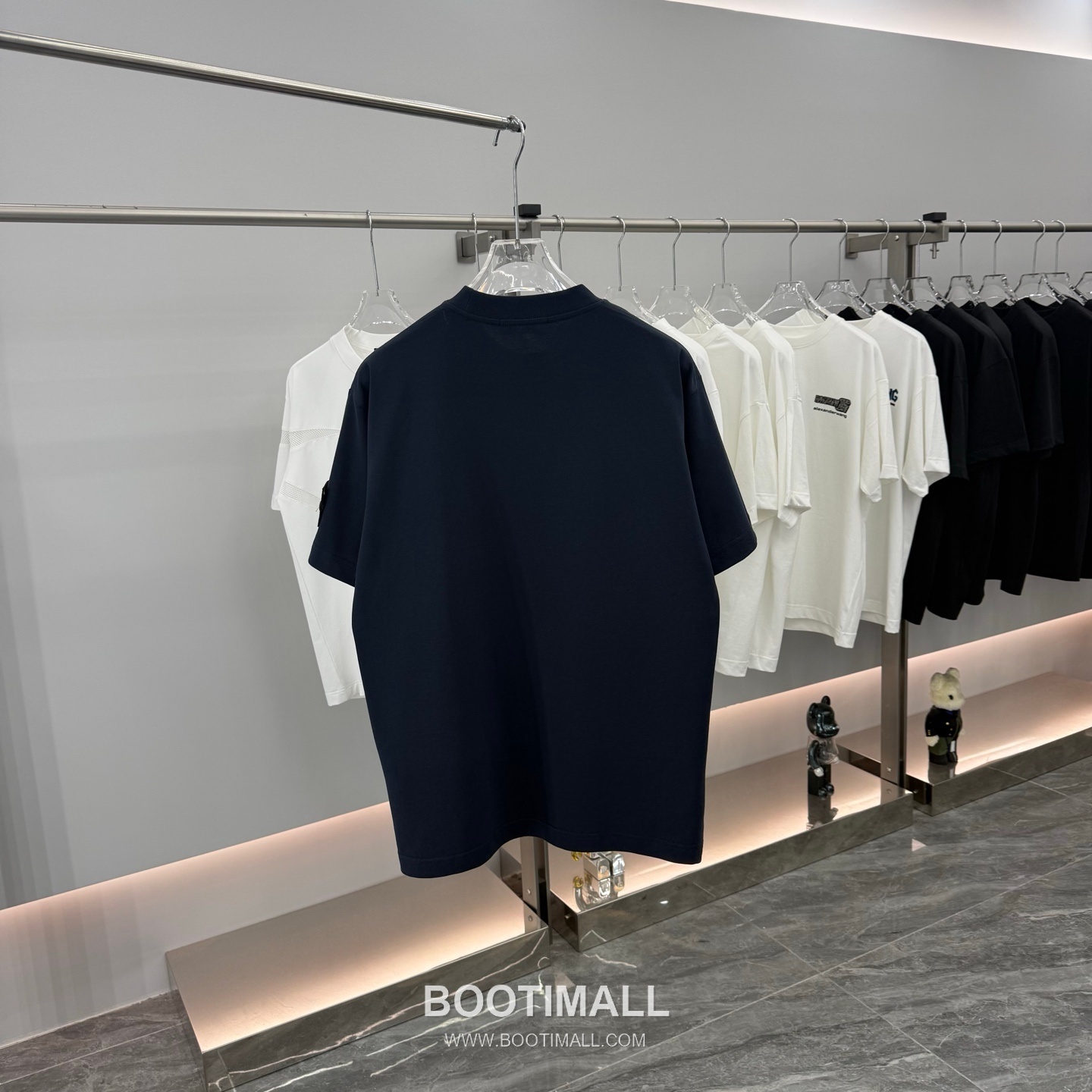 스톤아일랜드 2026SS 헤비코튼 로고패치 오버핏 반팔 블랙 티셔츠 Stone Island 2026 SS Heavy Cotton Logo Patch Oversized Short Sleeve Black T-Shirt 14