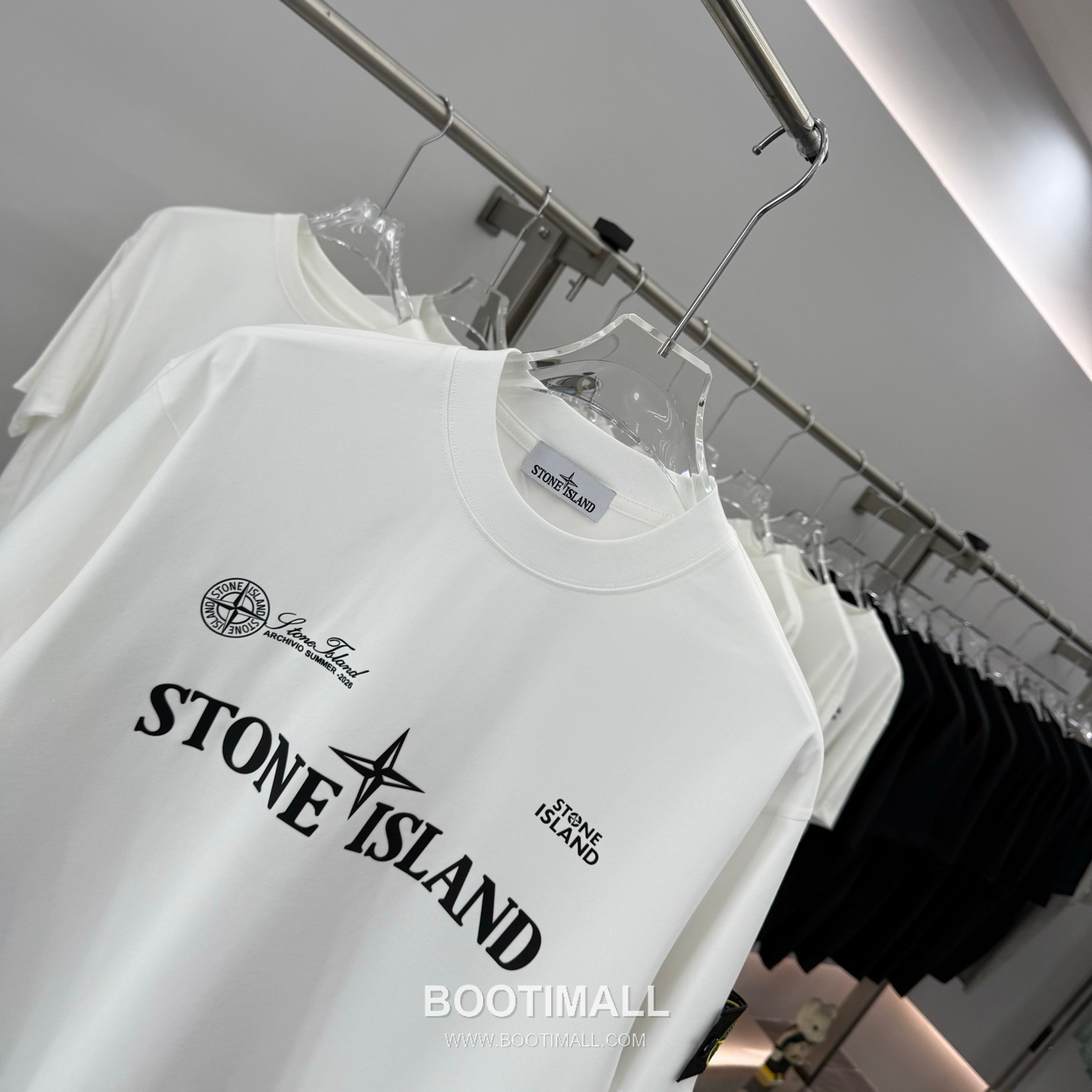 스톤아일랜드 2026SS 헤비코튼 로고패치 오버핏 반팔 화이트 티셔츠 Stone Island 2026 SS Heavy Cotton Logo Patch Oversized Short Sleeve Black T-Shirt 9