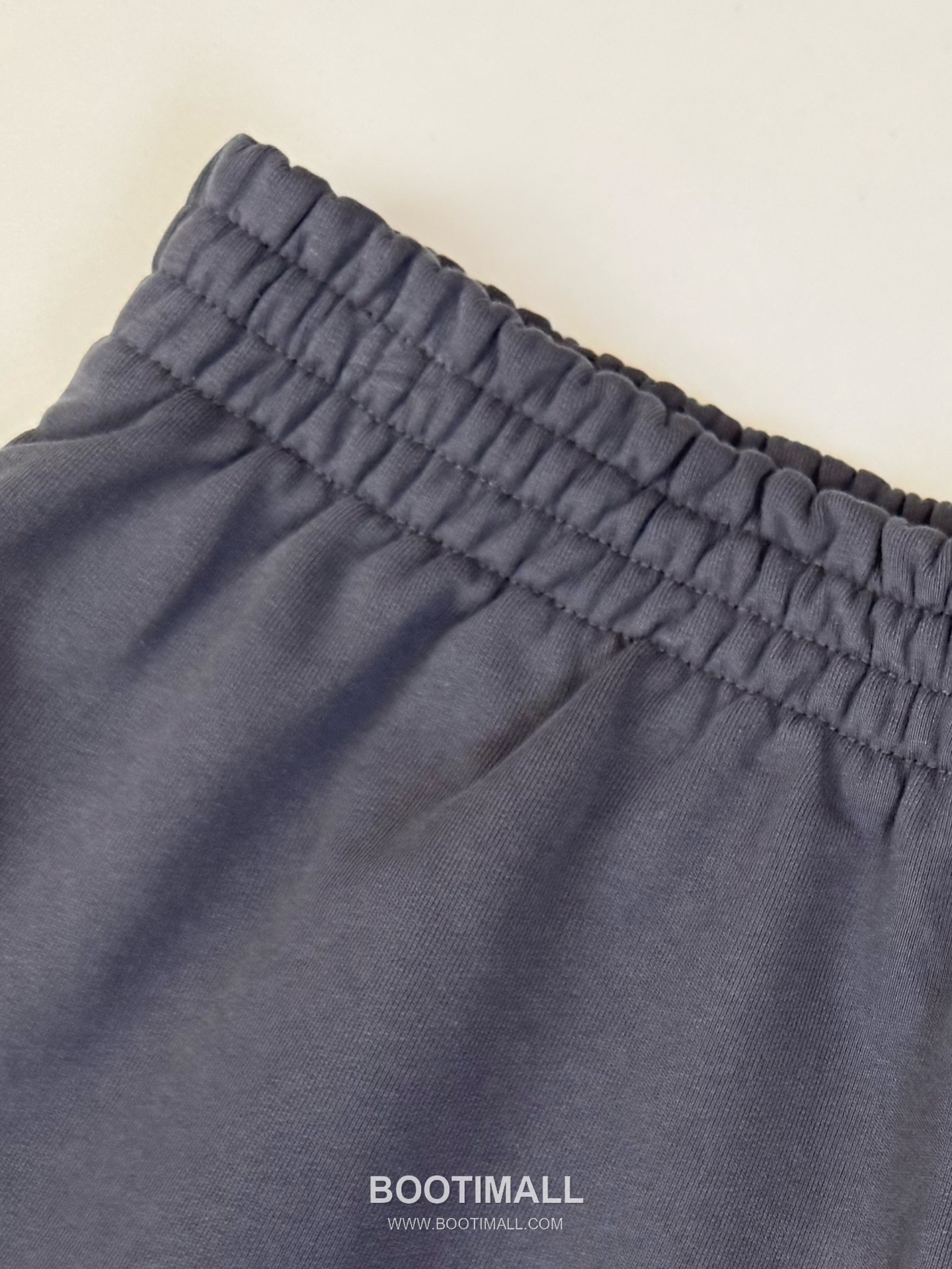 발렌시아가 2026SS 콜라 로고자수 루즈핏 쇼츠 그레이 팬츠 Balenciaga 2026 SS Cola Logo Embroidery Loose Fit Shorts Black Pants 7