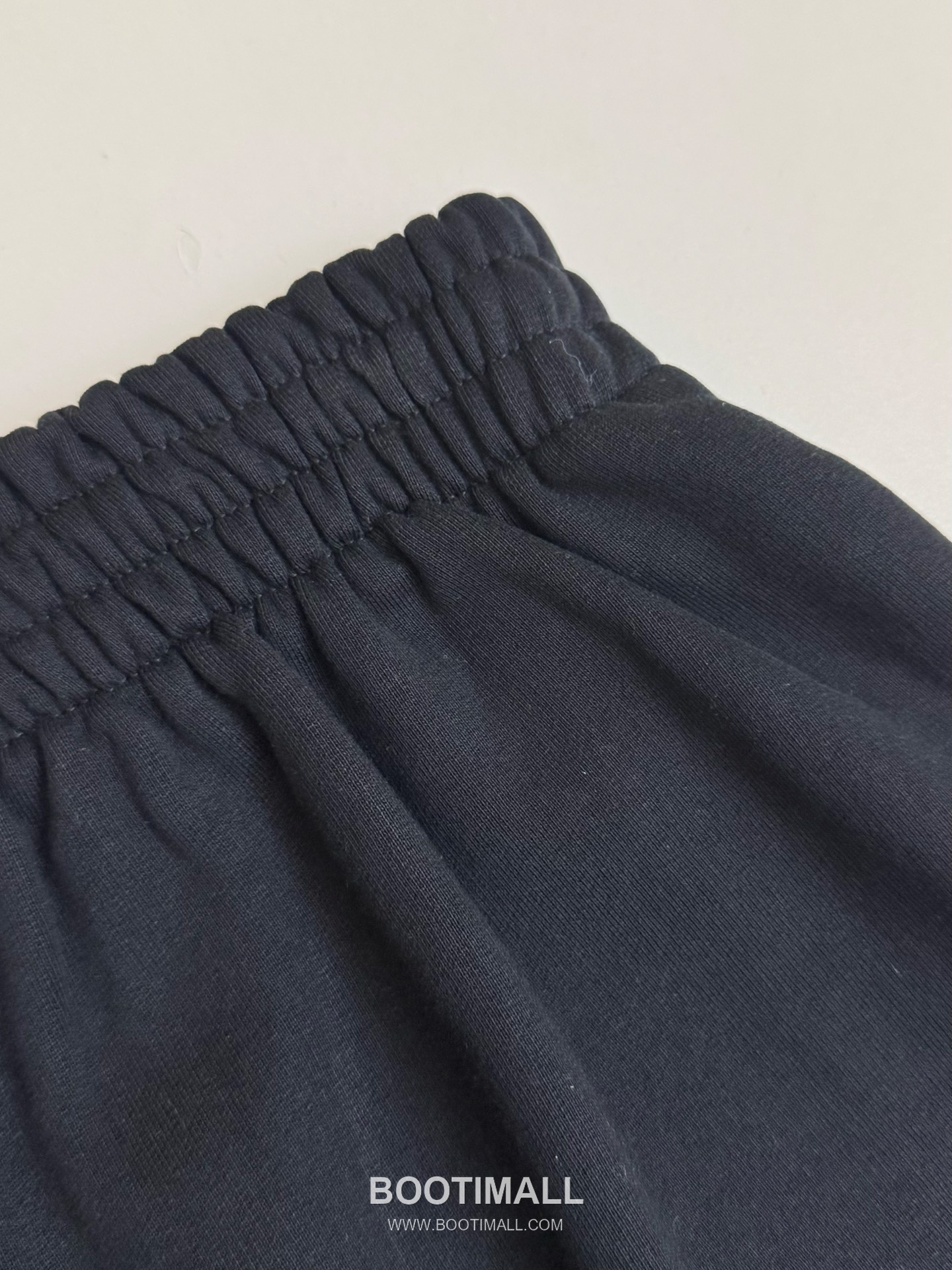 발렌시아가 2026SS 콜라 로고자수 루즈핏 쇼츠 블랙 팬츠 Balenciaga 2026 SS Cola Logo Embroidery Loose Fit Shorts Black Pants 7