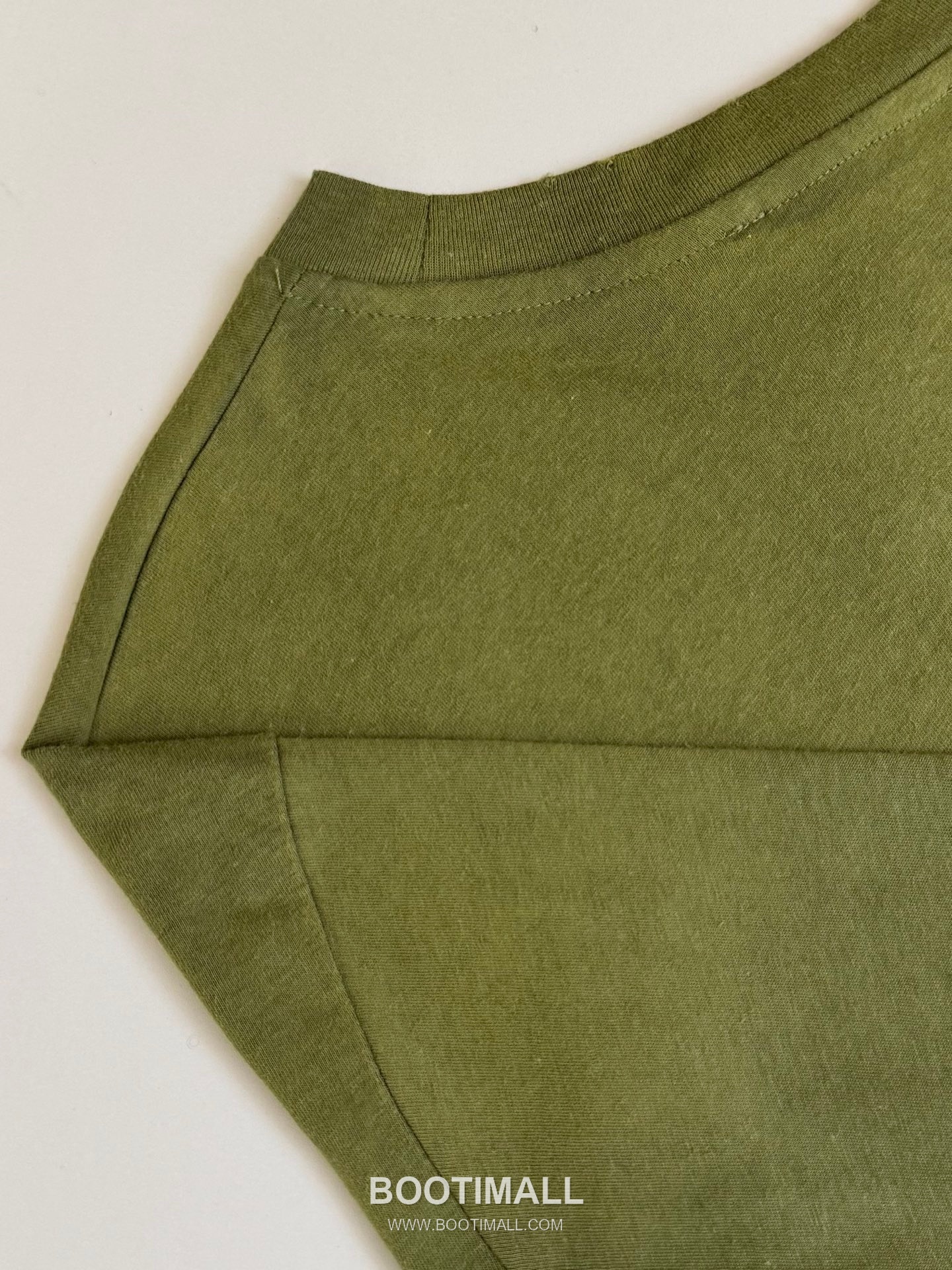 아크네스튜디오 2026SS 1966 머드다잉 워싱 오버핏 롱슬리브 카키 티셔츠 Acne Studios 2026 SS 1966 Mud Dyed Washed Oversized Long Sleeve Brown T-Shirt 7