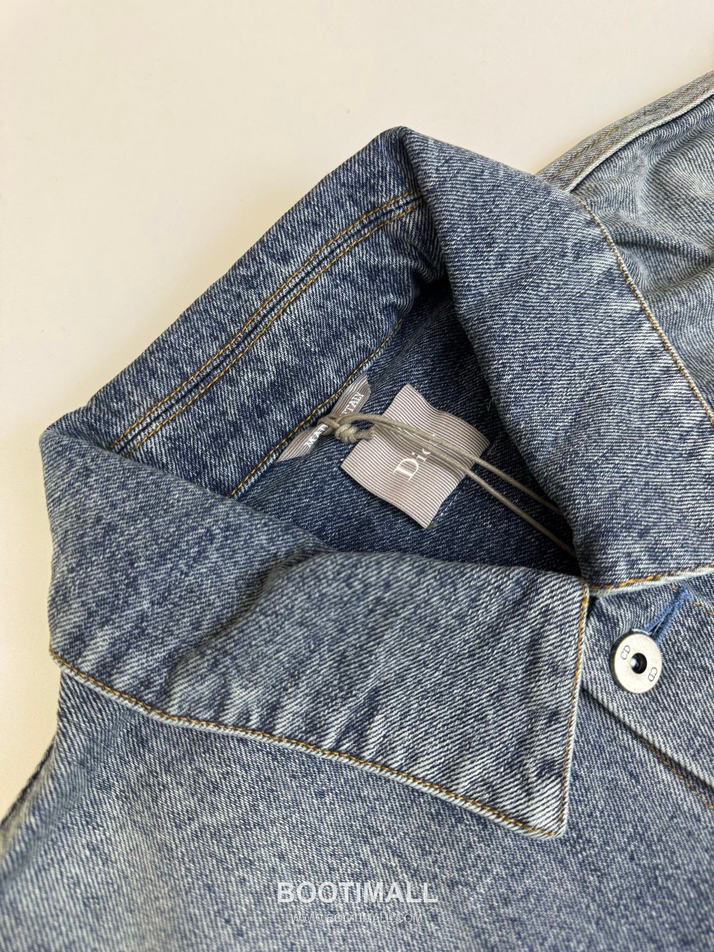 디올 2026SS 자수 컬러블록 워싱 레귤러핏 롱슬리브 블루 데님 셔츠 재킷 Dior 2026 SS Embroidered Colorblock Washed Regular Fit Long Sleeve Blue Denim Shirt Jacket 5