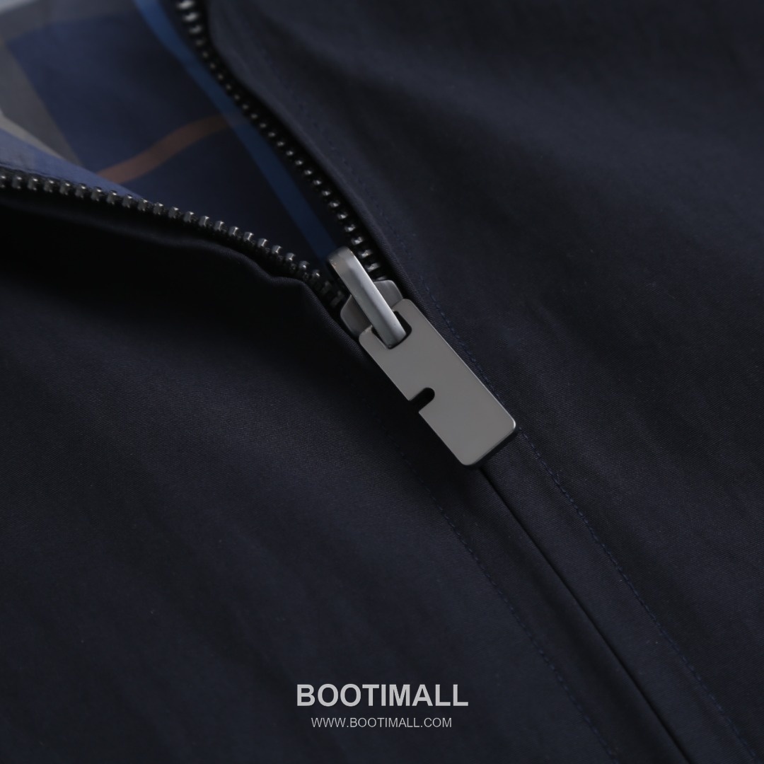 버버리 2026SS 리버서블 코튼캔버스 체크 루즈핏 후드 블랙 재킷 Burberry 2026 SS Reversible Cotton Canvas Check Loose Fit Hooded Black Jacket D278-C70 6