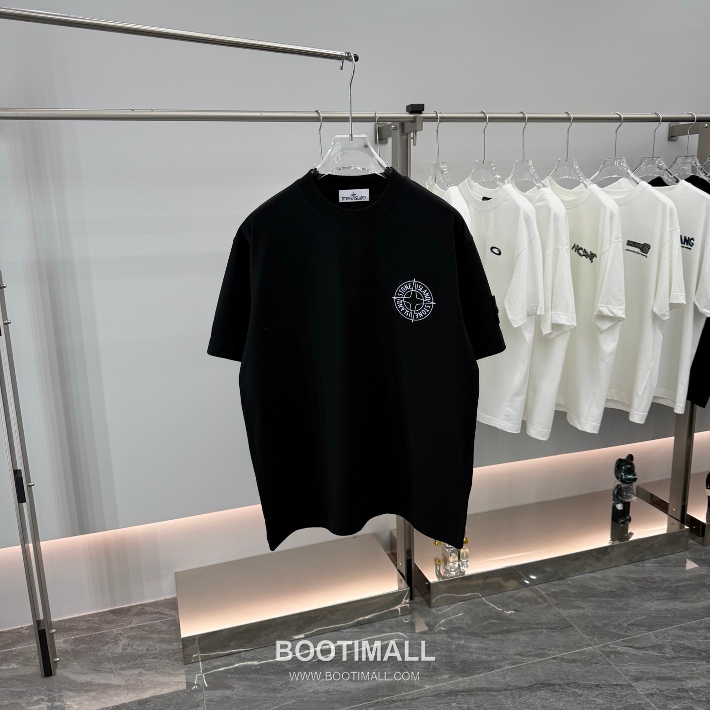 스톤아일랜드 2026SS 헤비코튼 로고패치 오버핏 반팔 블랙 티셔츠 Stone Island 2026 SS Heavy Cotton Logo Patch Oversized Short Sleeve Black T-Shirt 7