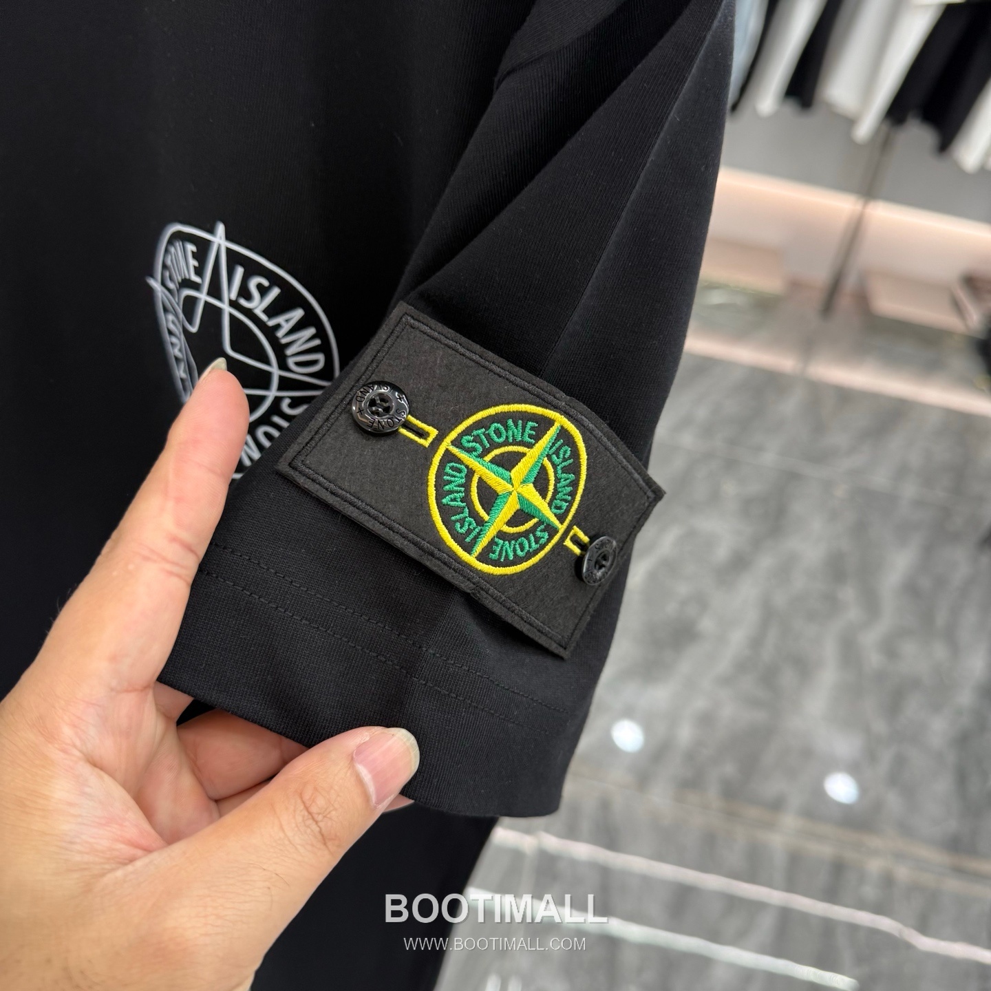 스톤아일랜드 2026SS 헤비코튼 로고패치 오버핏 반팔 블랙 티셔츠 Stone Island 2026 SS Heavy Cotton Logo Patch Oversized Short Sleeve Black T-Shirt 13