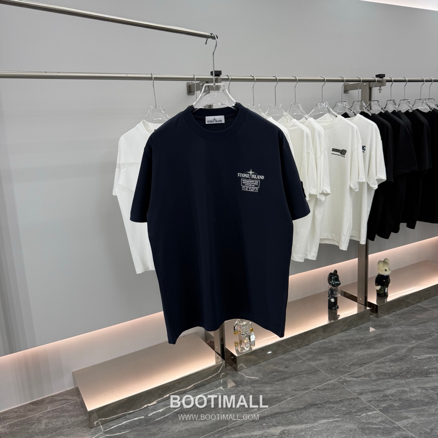 스톤아일랜드 2026SS 헤비코튼 로고패치 오버핏 반팔 블랙 티셔츠 Stone Island 2026 SS Heavy Cotton Logo Patch Oversized Short Sleeve Black T-Shirt 7