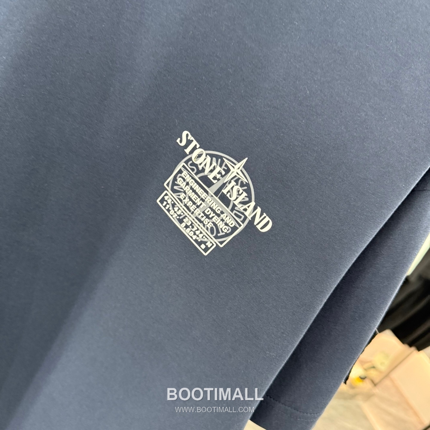 스톤아일랜드 2026SS 헤비코튼 로고패치 오버핏 반팔 블랙 티셔츠 Stone Island 2026 SS Heavy Cotton Logo Patch Oversized Short Sleeve Black T-Shirt 12