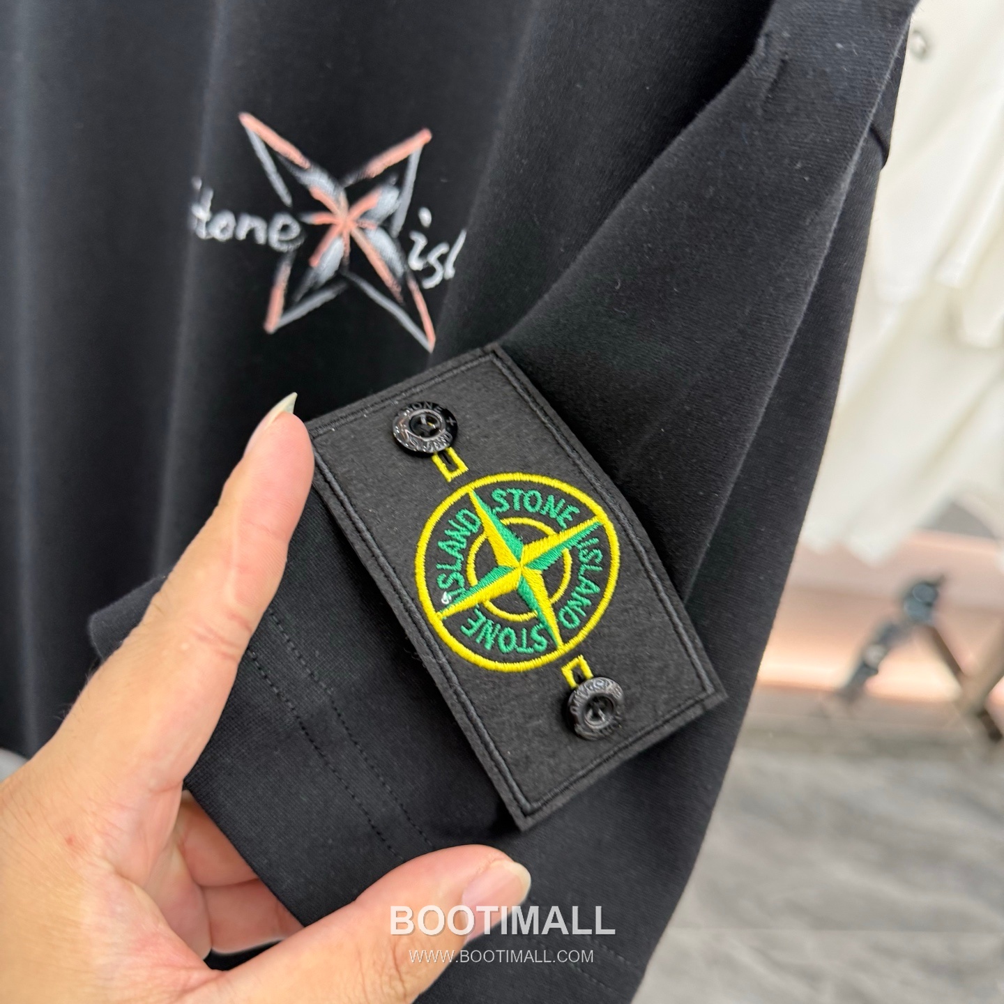 스톤아일랜드 2026SS 핸드드로잉 프린트 오버핏 반팔 블랙 티셔츠 Stone Island 2026 SS Hand Drawing Print Oversized Short Sleeve Black T-Shirt 7