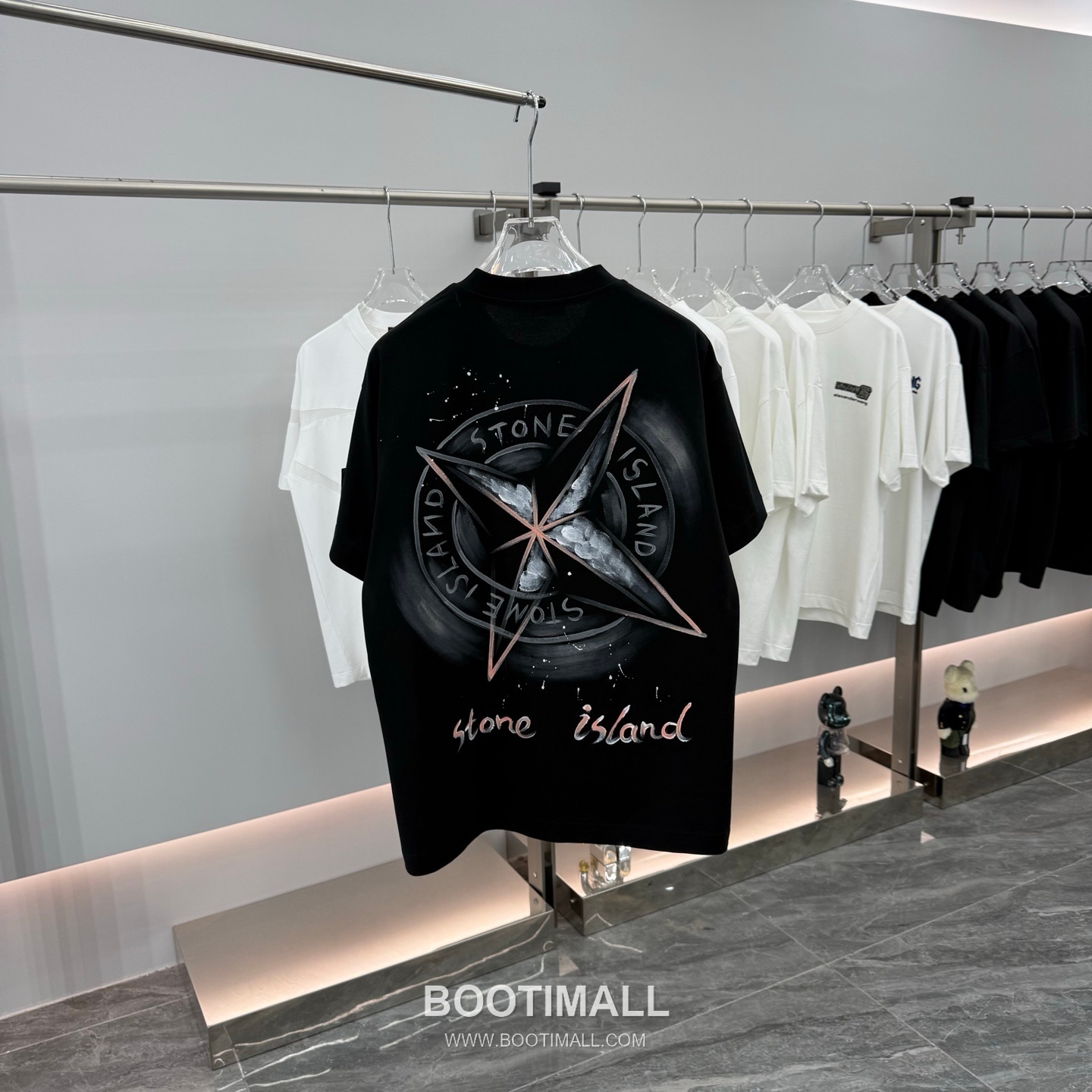 스톤아일랜드 2026SS 핸드드로잉 프린트 오버핏 반팔 블랙 티셔츠 Stone Island 2026 SS Hand Drawing Print Oversized Short Sleeve Black T-Shirt 8