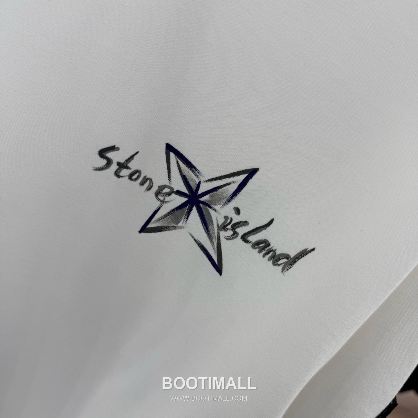 스톤아일랜드 2026SS 핸드드로잉 프린트 오버핏 반팔 화이트 티셔츠 Stone Island 2026 SS Hand Drawing Print Oversized Short Sleeve Black T-Shirt 6