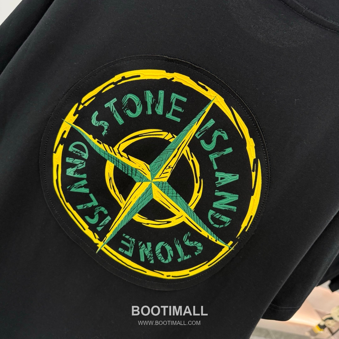 스톤아일랜드 2026SS 패치자수 라버프린트 오버핏 반팔 블랙 티셔츠 Stone Island 2026 SS Patch Embroidery Rubber Print Oversized Short Sleeve Black T-Shirt 9