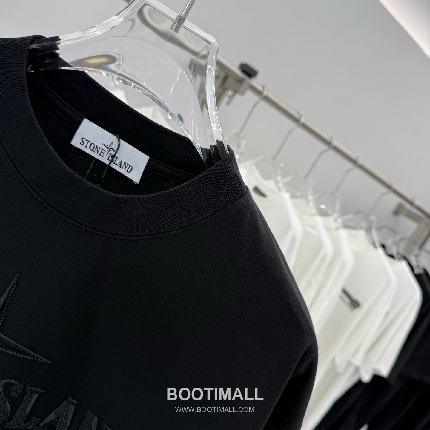 스톤아일랜드 2026SS 진공자수 오버핏 반팔 블랙 티셔츠 Stone Island 2026 SS Vacuum Embroidery Oversized Short Sleeve Black T-Shirt 4