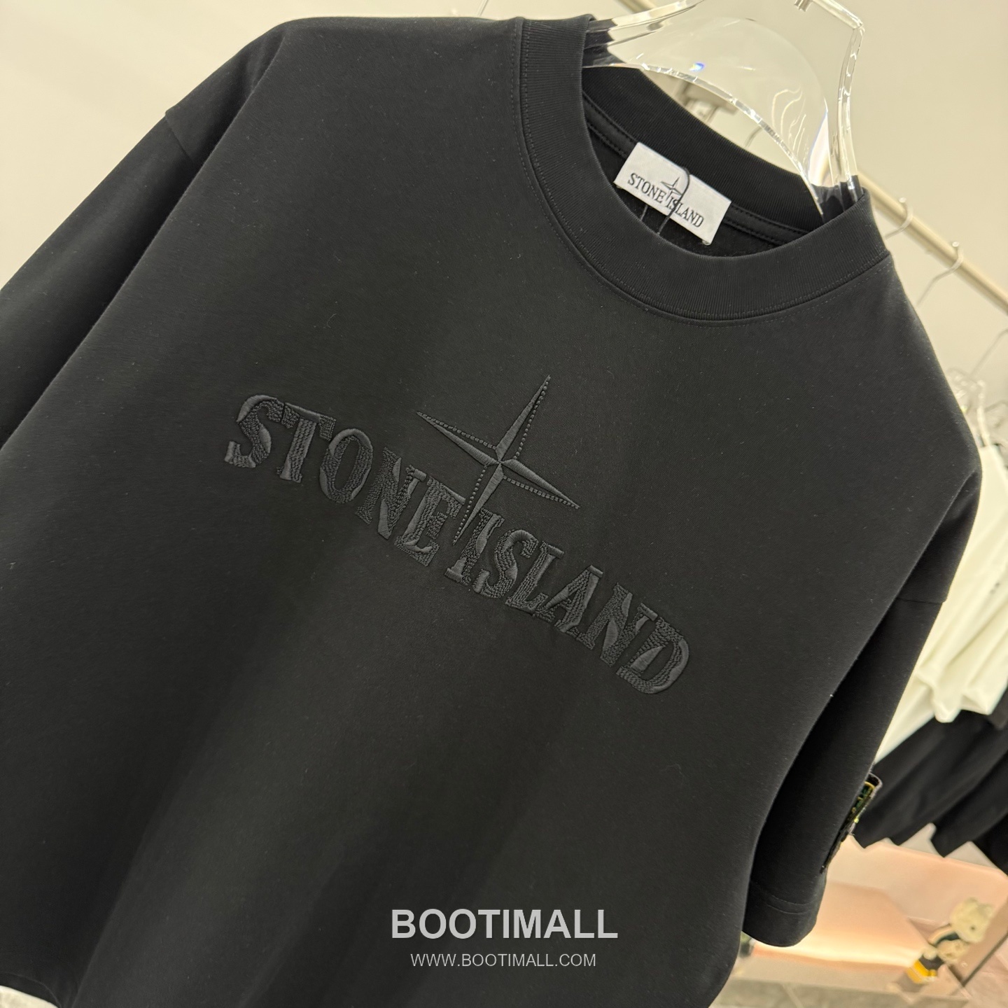 스톤아일랜드 2026SS 진공자수 오버핏 반팔 블랙 티셔츠 Stone Island 2026 SS Vacuum Embroidery Oversized Short Sleeve Black T-Shirt 5