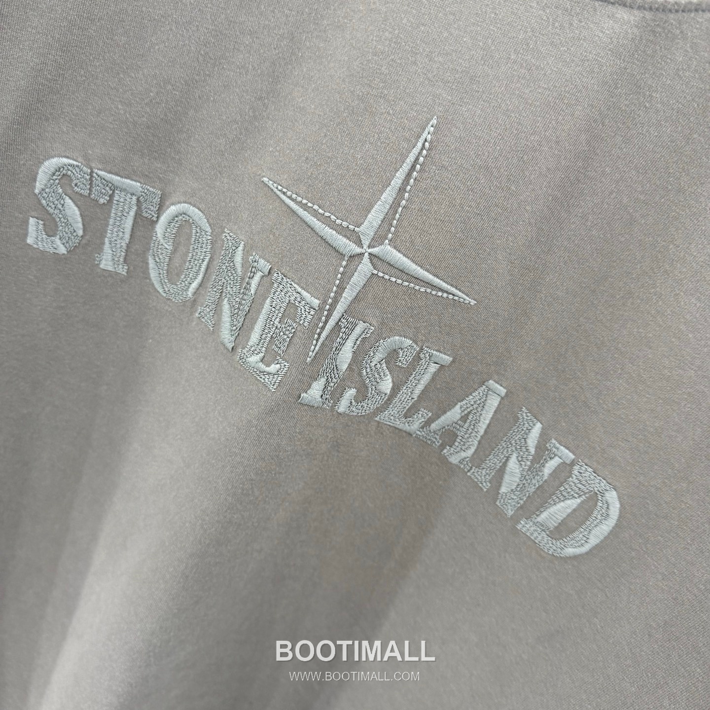 스톤아일랜드 2026SS 진공자수 오버핏 반팔 그레이 티셔츠 Stone Island 2026 SS Vacuum Embroidery Oversized Short Sleeve Black T-Shirt 6