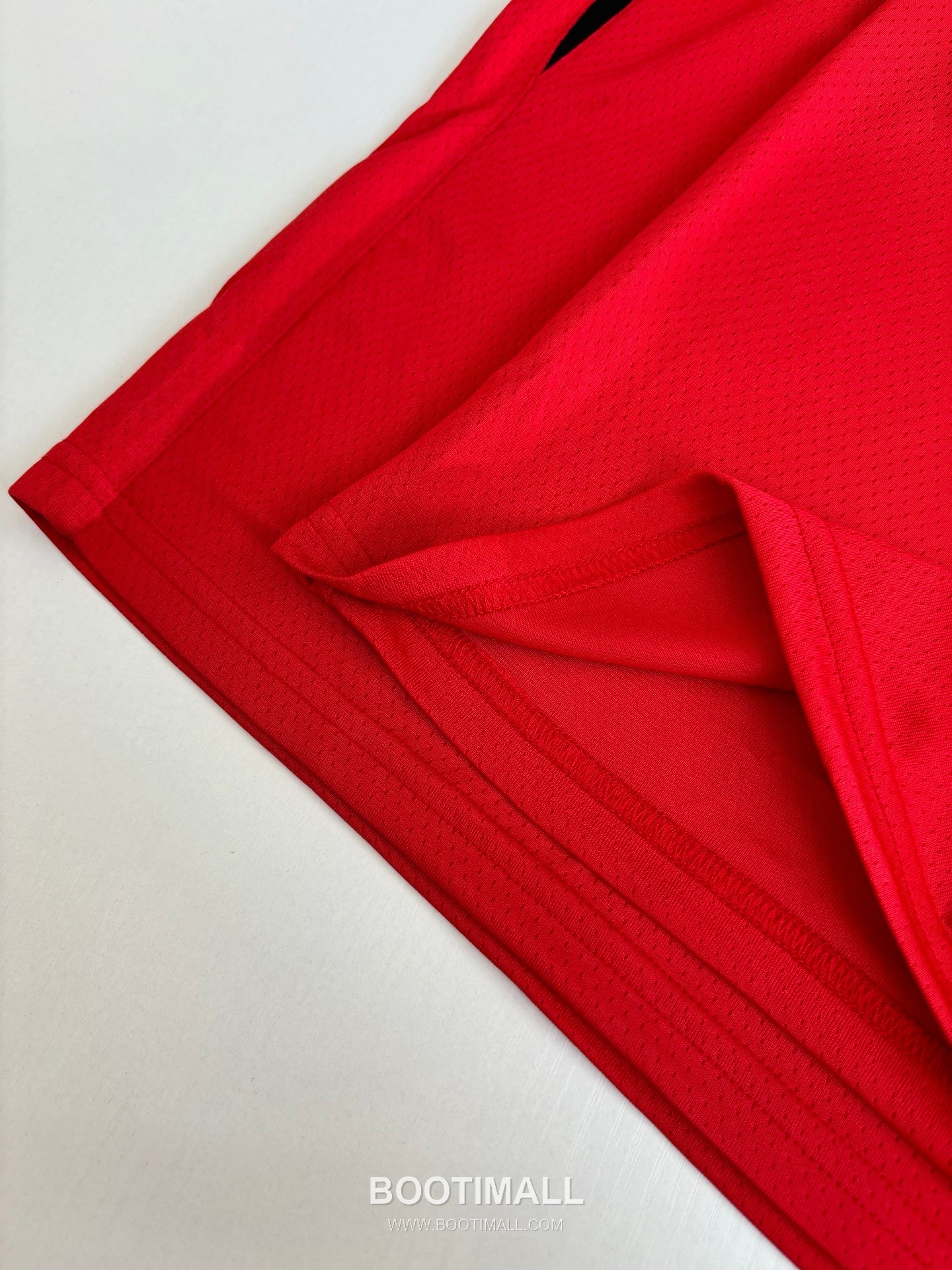 발렌시아가 2026SS NBA 원형자수 루즈핏 쇼츠 레드 팬츠 Balenciaga 2026 SS NBA Circle Embroidery Loose Fit Shorts Black Pants 7