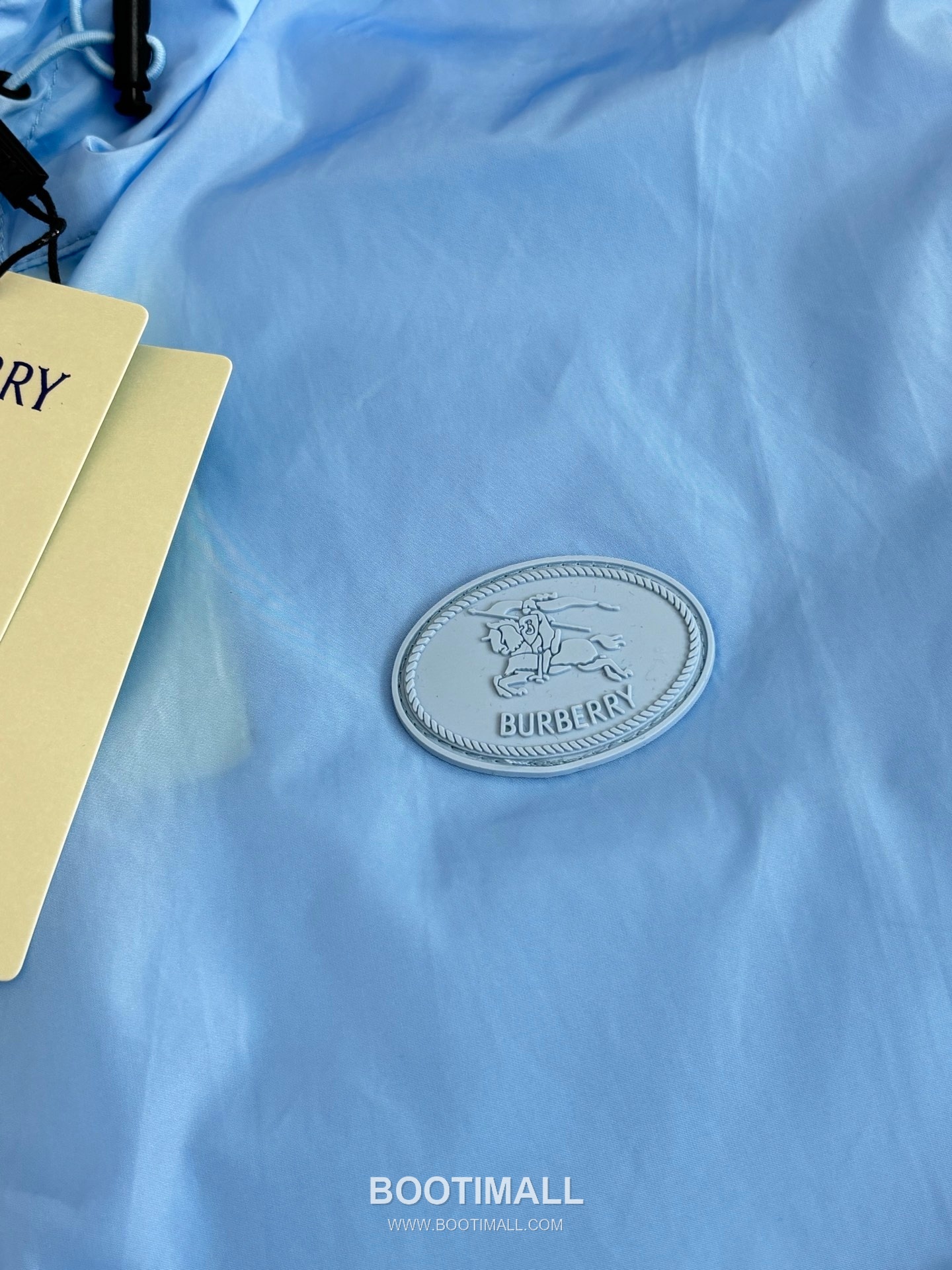 버버리 2026SS 빈티지체크 트림 경량 나일론 루즈핏 후드 블루 재킷 Burberry 2026 SS Vintage Check Trim Lightweight Nylon Loose Fit Hooded Black Jacket 8