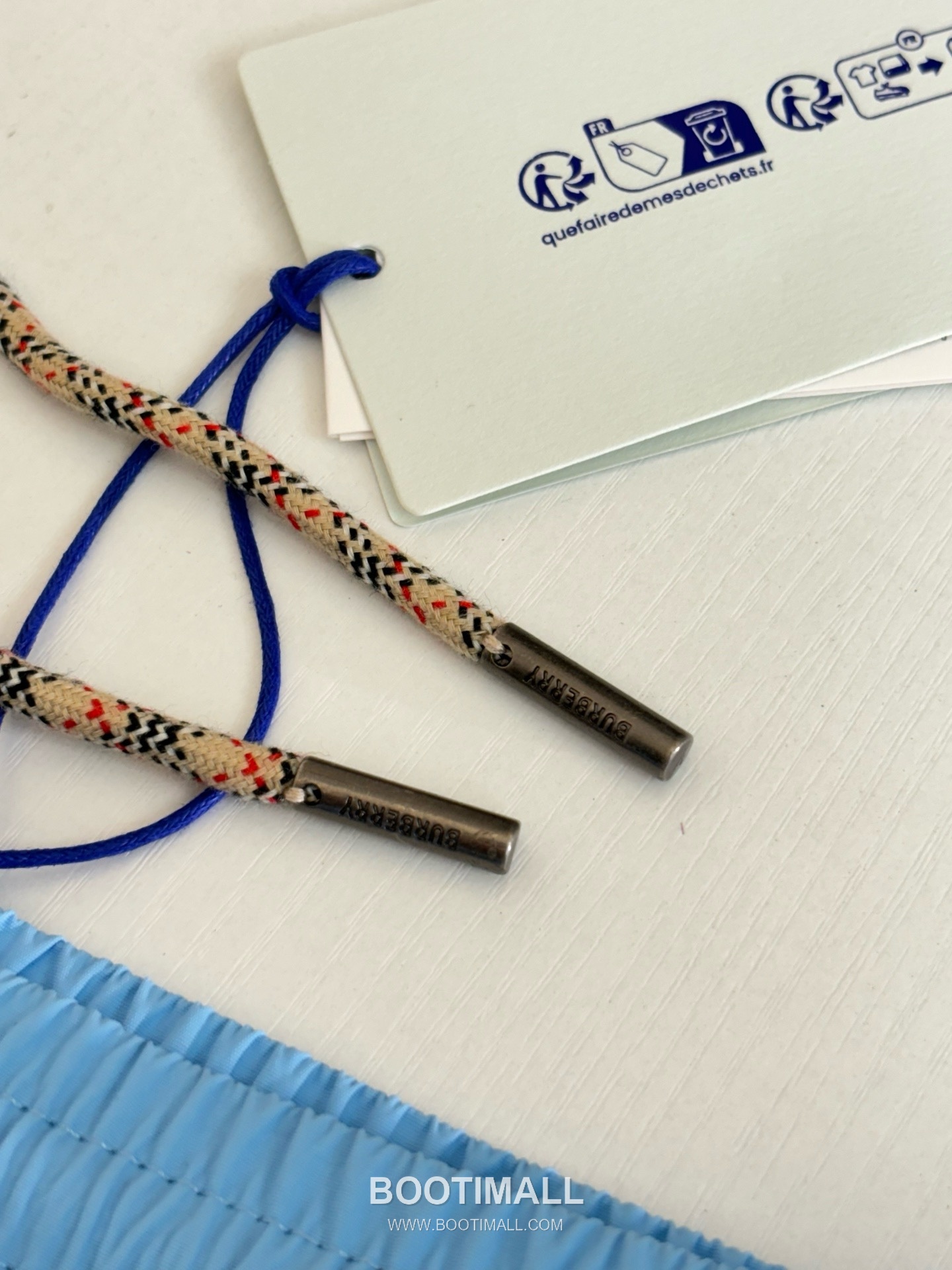 버버리 2026SS 빈티지체크 사이드트림 나일론 루즈핏 드로스트링 쇼츠 블루 팬츠 Burberry 2026 SS Vintage Check Side Trim Nylon Loose Fit Drawstring Shorts Black Pants 7