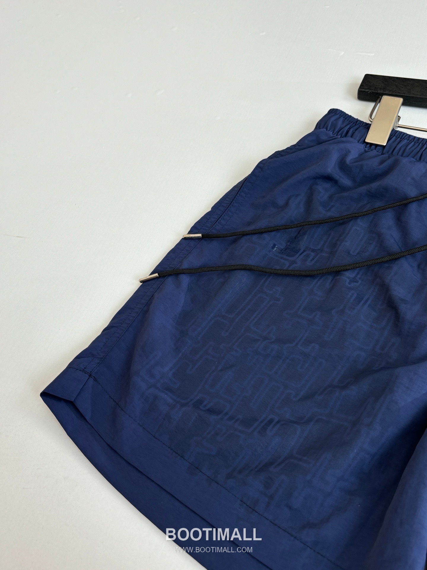 에르메스 2026SS H 미로 모노그램 워터리액티브 루즈핏 비치 쇼츠 네이비 팬츠 Hermes 2026 SS H Maze Monogram Water Reactive Loose Fit Beach Shorts Orange Pants 7