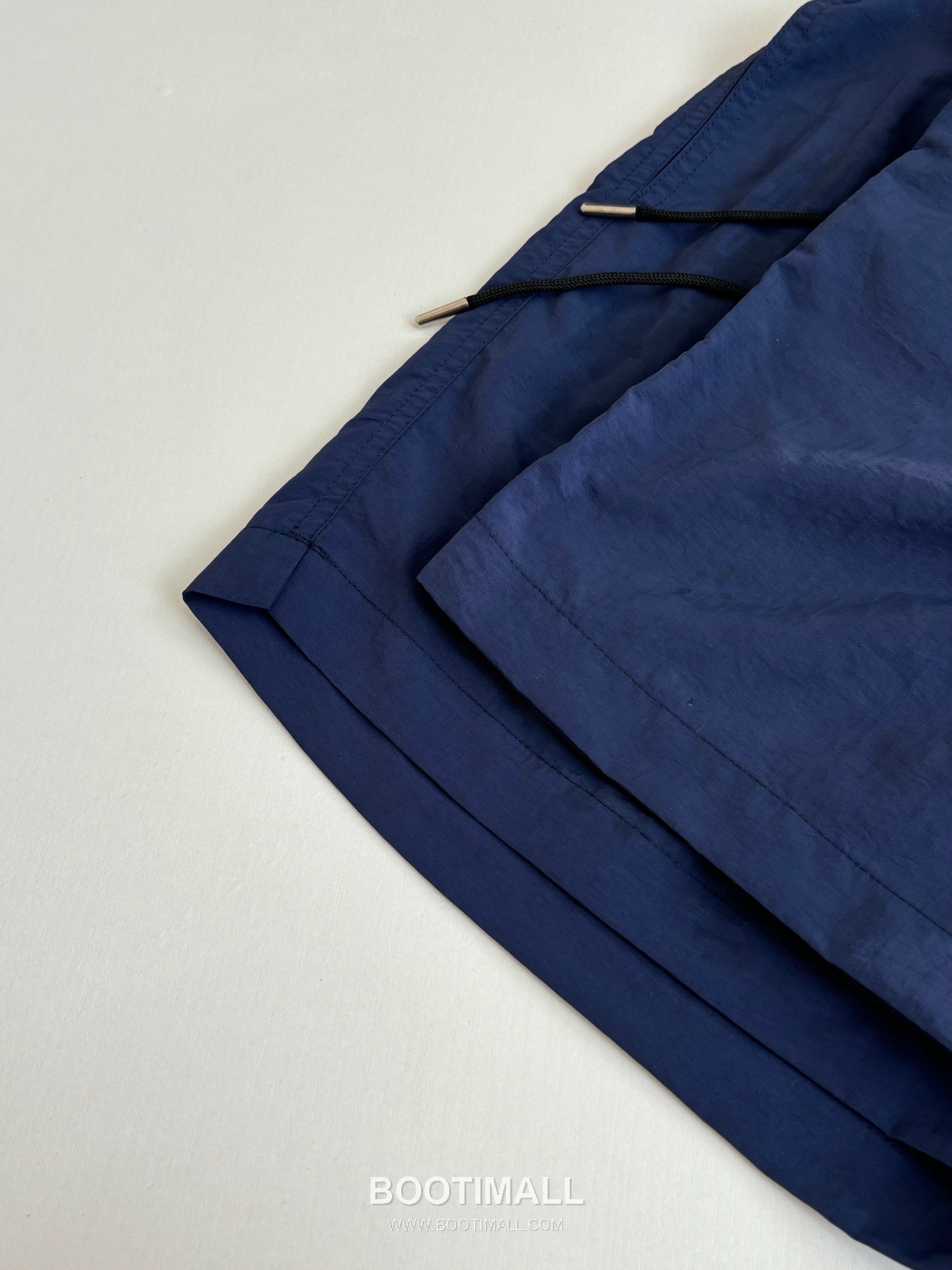 에르메스 2026SS H 미로 모노그램 워터리액티브 루즈핏 비치 쇼츠 네이비 팬츠 Hermes 2026 SS H Maze Monogram Water Reactive Loose Fit Beach Shorts Orange Pants 8