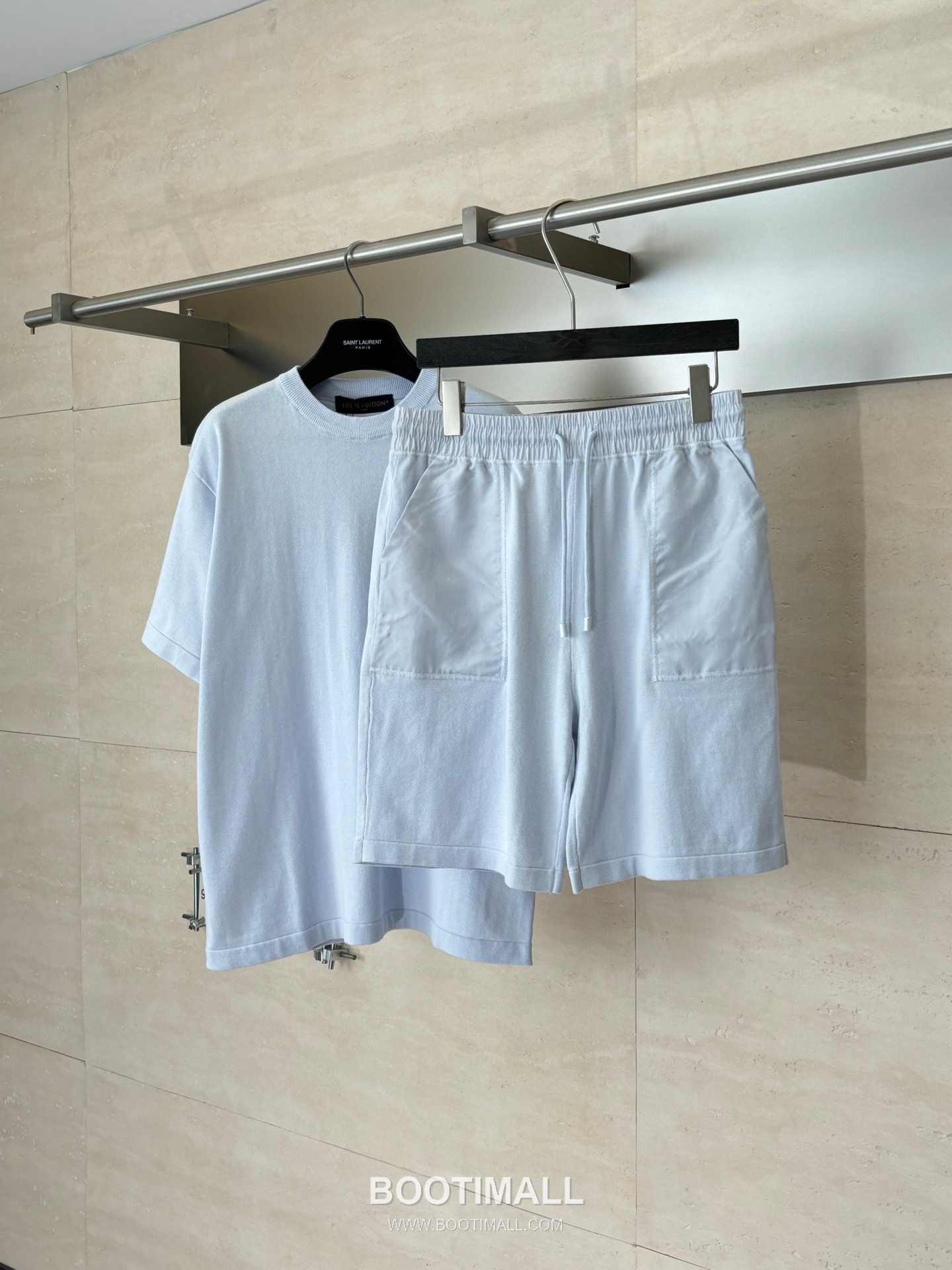 루이비통 2026SS 모노그램 나일론 포켓 코튼혼방 레귤러핏 쇼츠 화이트 팬츠 Louis Vuitton 2026 SS Monogram Nylon Pocket Cotton Blend Regular Fit Shorts Black Pants 4