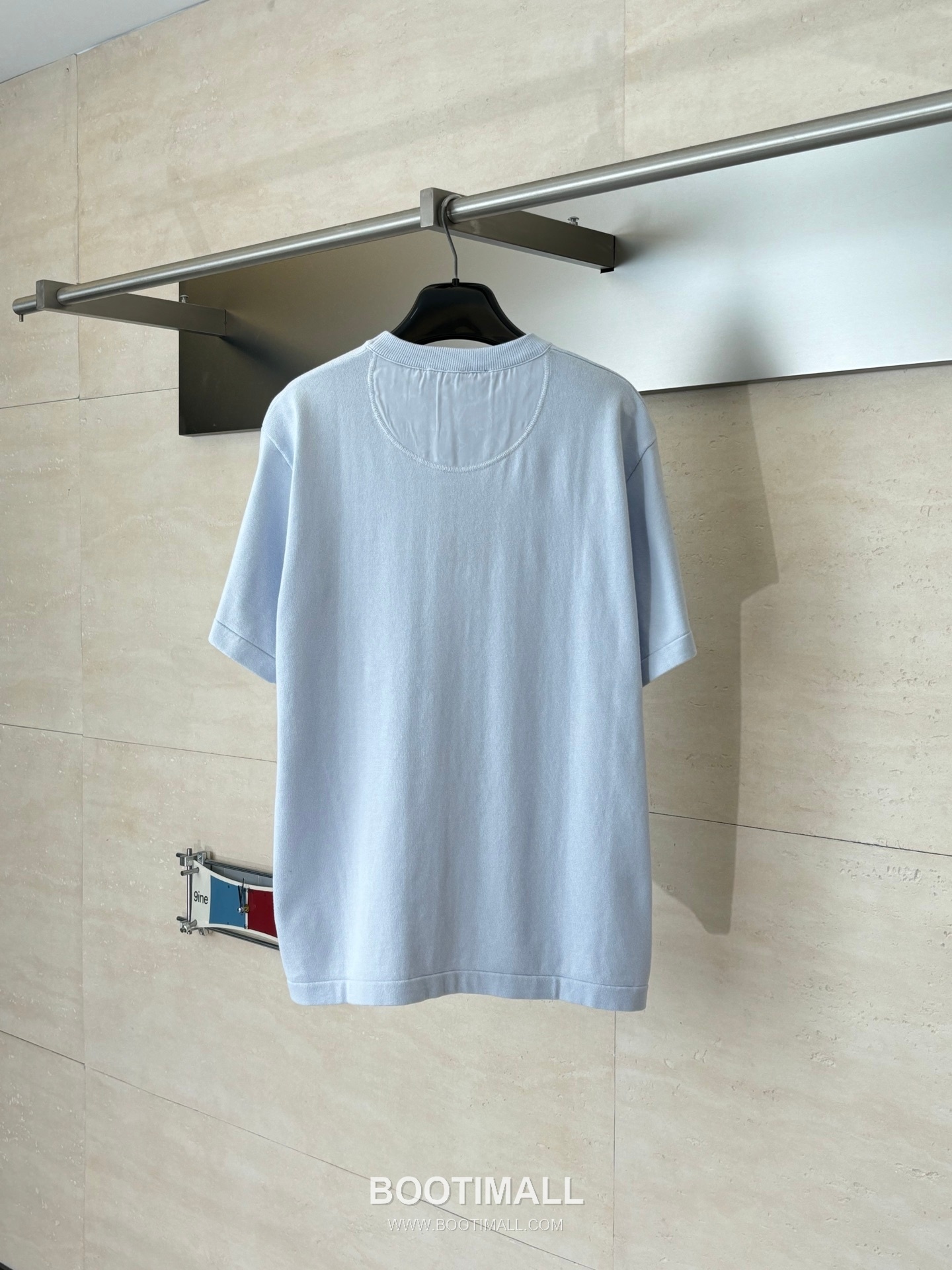 루이비통 2026SS 모노그램 나일론 포켓 코튼혼방 레귤러핏 반팔 화이트 티셔츠 Louis Vuitton 2026 SS Monogram Nylon Pocket Cotton Blend Regular Fit Short Sleeve Black T-Shirt 2