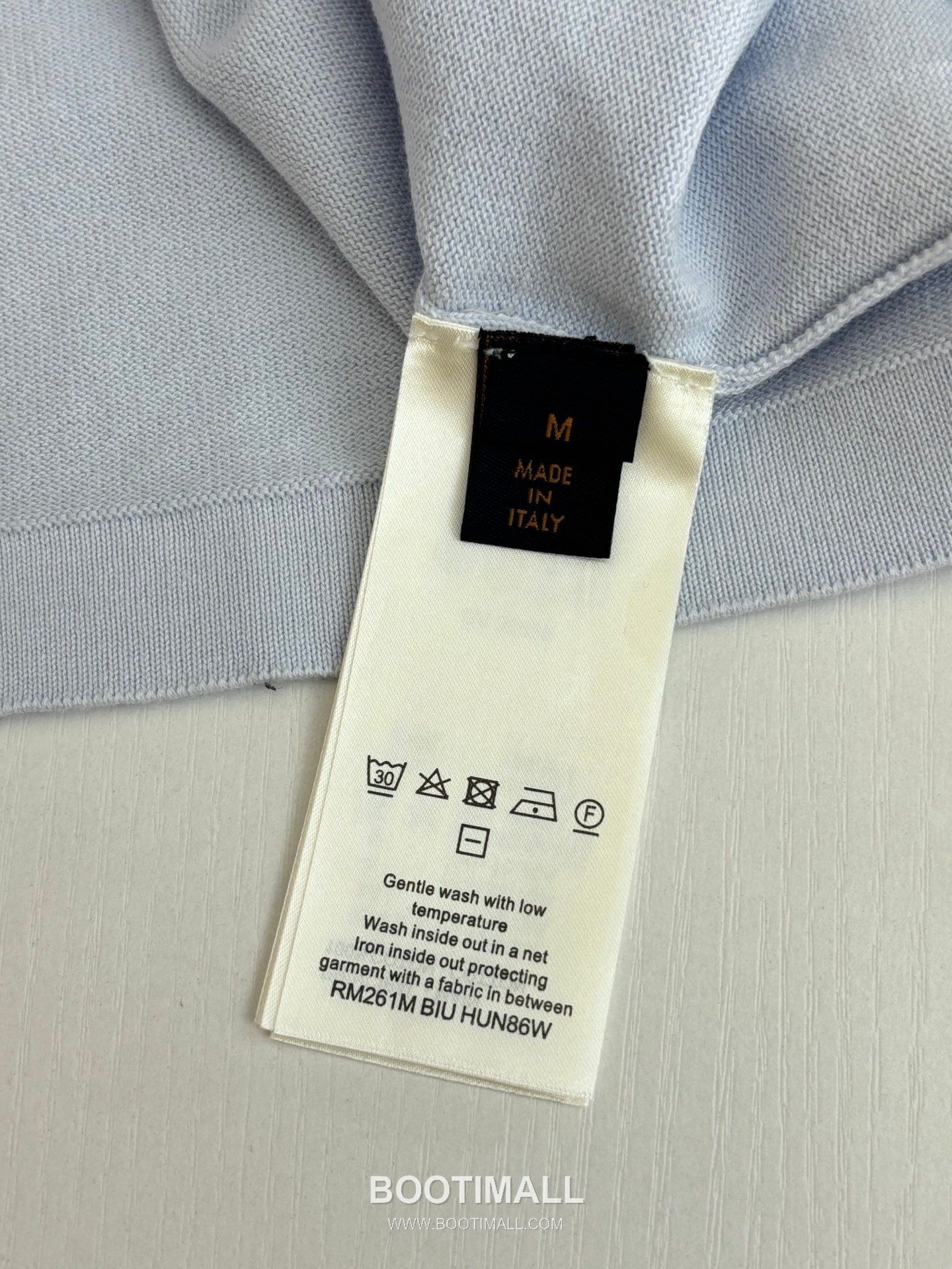 루이비통 2026SS 모노그램 나일론 포켓 코튼혼방 레귤러핏 반팔 화이트 티셔츠 Louis Vuitton 2026 SS Monogram Nylon Pocket Cotton Blend Regular Fit Short Sleeve Black T-Shirt 9