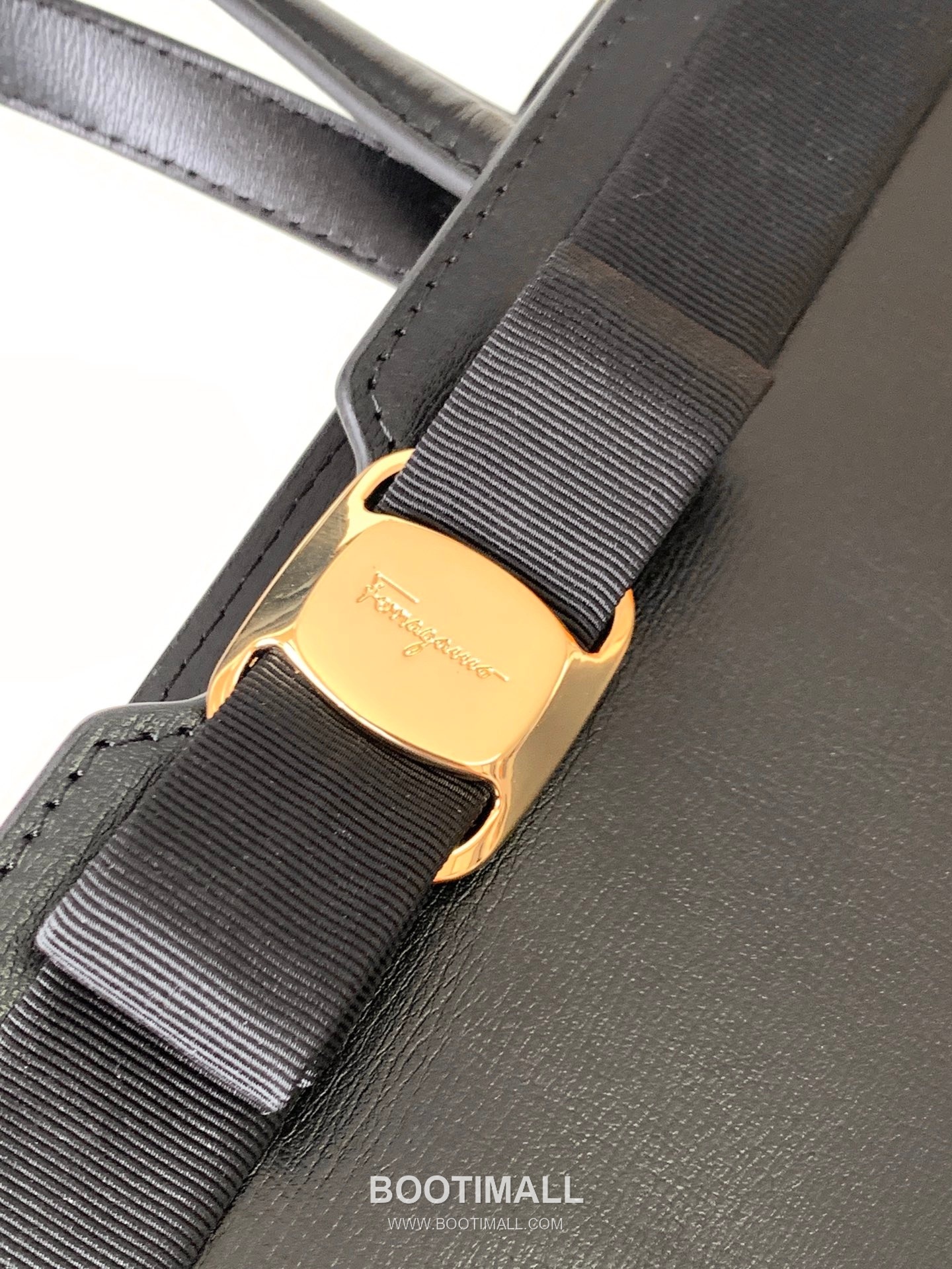 페라가모 카프스킨 바라 리본 토트백 Ferragamo Calfskin Vara Bow Tote Bag 21/1290 25cm 7