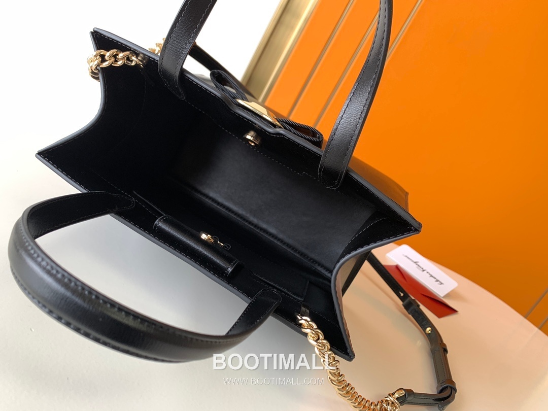 페라가모 카프스킨 바라 리본 토트백 Ferragamo Calfskin Vara Bow Tote Bag 21/1290 25cm 8
