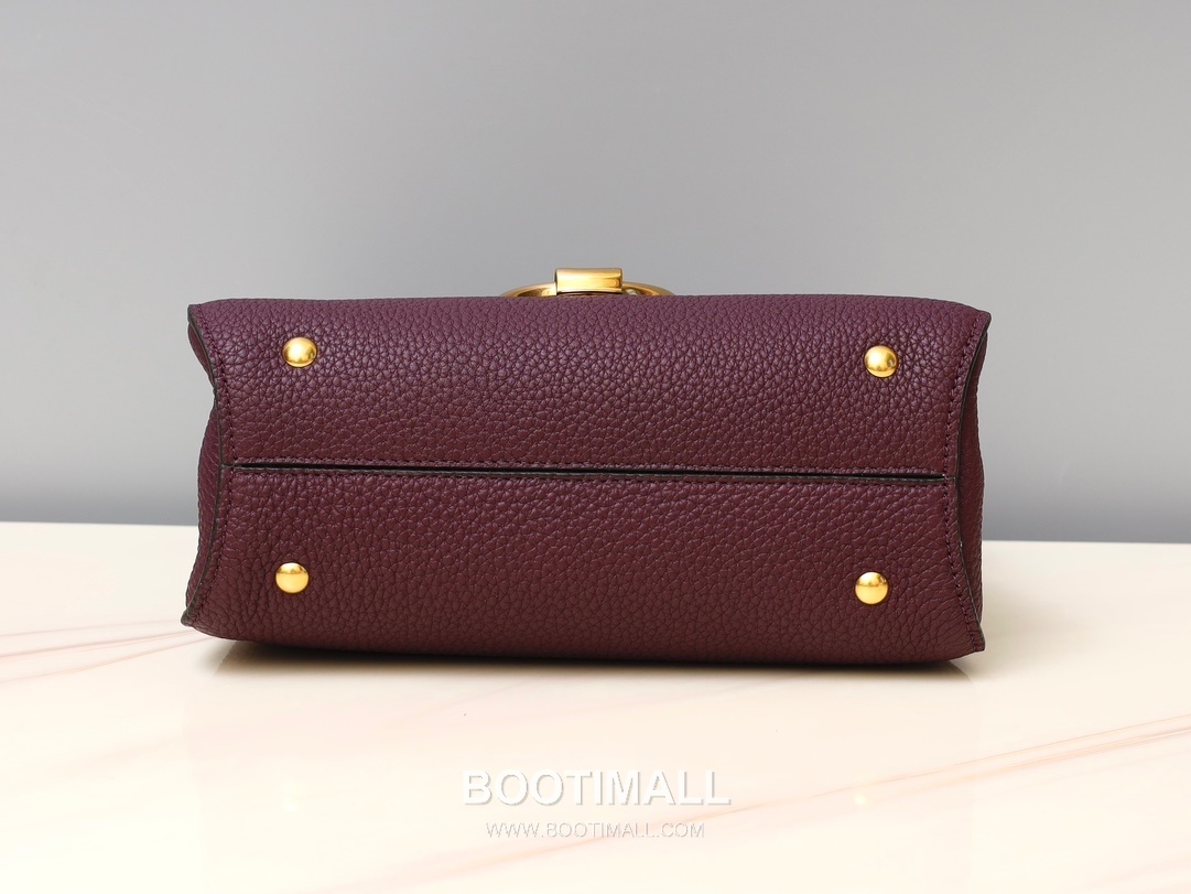 페라가모 카프스킨 그레인 토트 숄더백 Ferragamo Calfskin Grain Tote Shoulder Bag DY-21H493 26cm 6