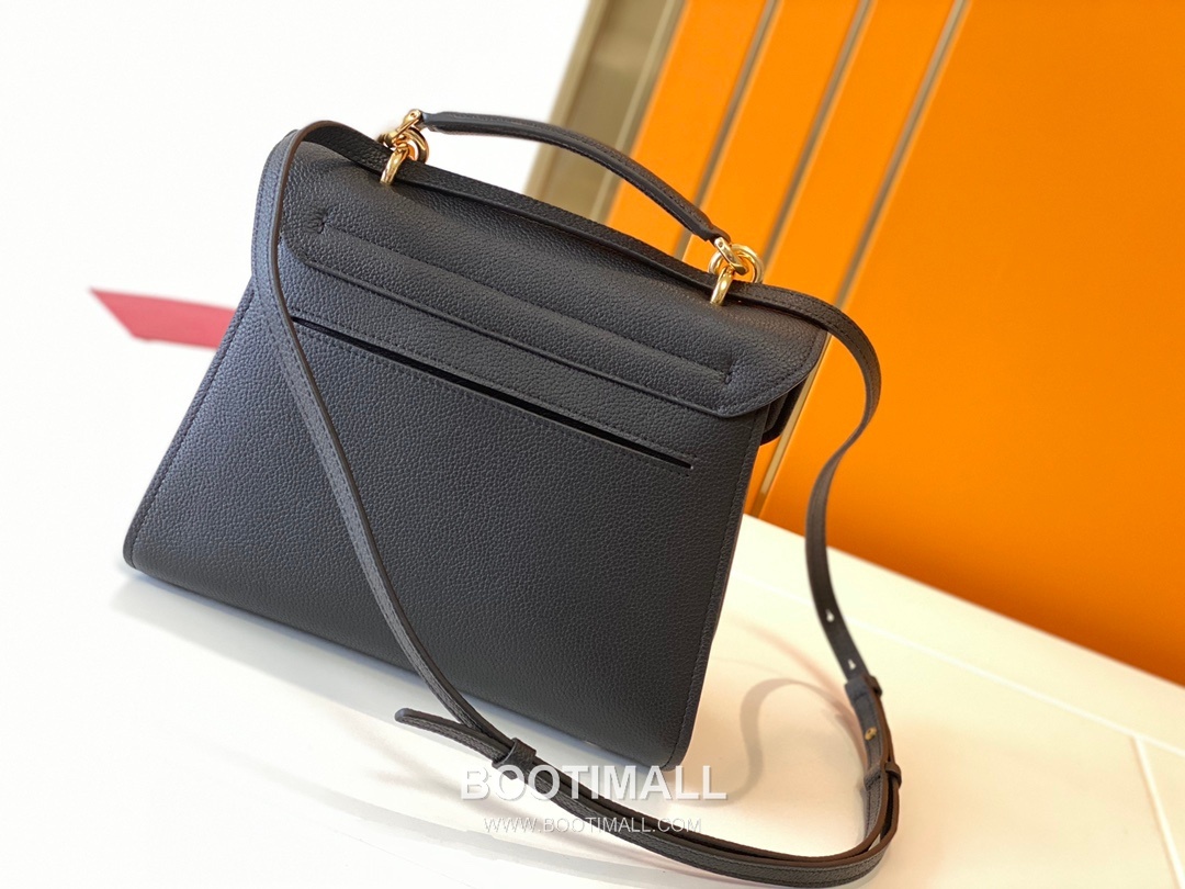 페라가모 카프스킨 그레인 토트 숄더백 Ferragamo Calfskin Grain Tote Shoulder Bag DY-21H493 26cm 14