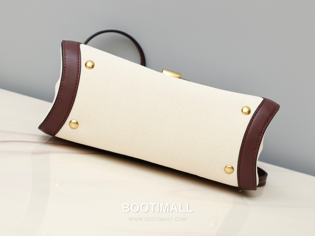 페라가모 카프스킨 패브릭 콤비 토트 숄더백 Ferragamo Calfskin Fabric Combo Tote Shoulder Bag DY-21H493 26cm 3