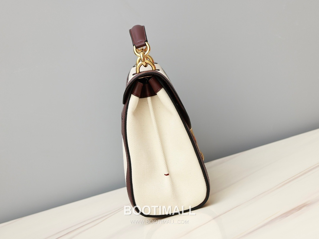 페라가모 카프스킨 패브릭 콤비 토트 숄더백 Ferragamo Calfskin Fabric Combo Tote Shoulder Bag DY-21H493 26cm 6