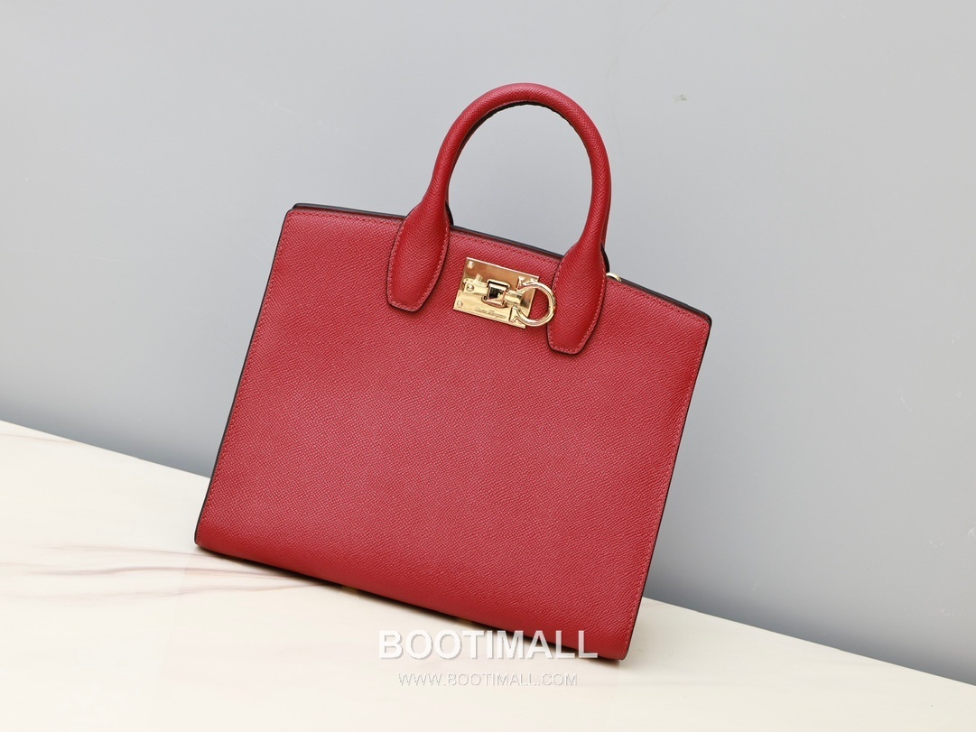 페라가모 스튜디오 카프스킨 간치니 토트 숄더백 Ferragamo Studio Calfskin Gancini Tote Shoulder Bag 211425 28cm 1