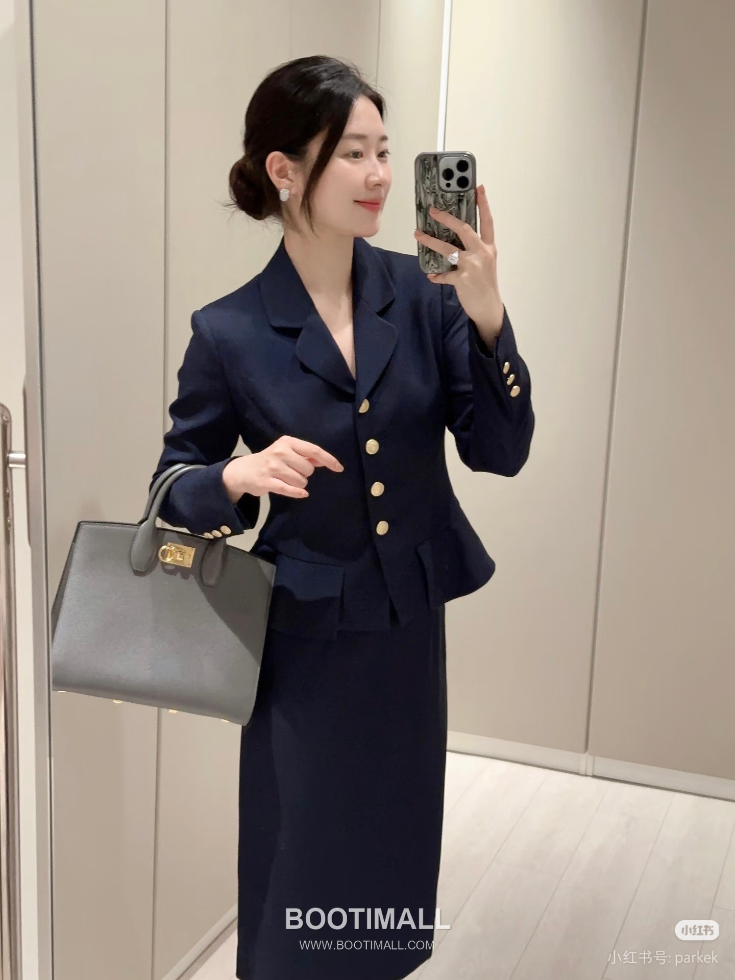 페라가모 스튜디오 카프스킨 간치니 토트 숄더백 Ferragamo Studio Calfskin Gancini Tote Shoulder Bag 211425 28cm 4