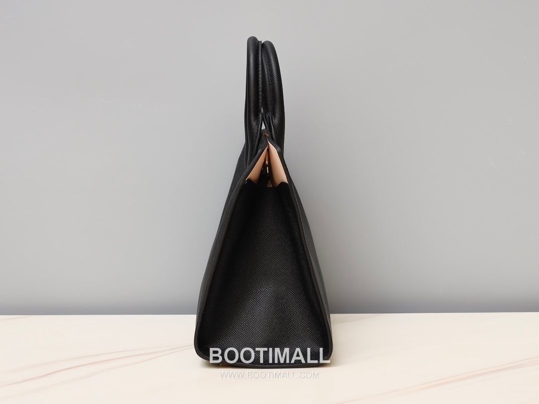 페라가모 스튜디오 카프스킨 간치니 토트 숄더백 Ferragamo Studio Calfskin Gancini Tote Shoulder Bag 211425 28cm 16