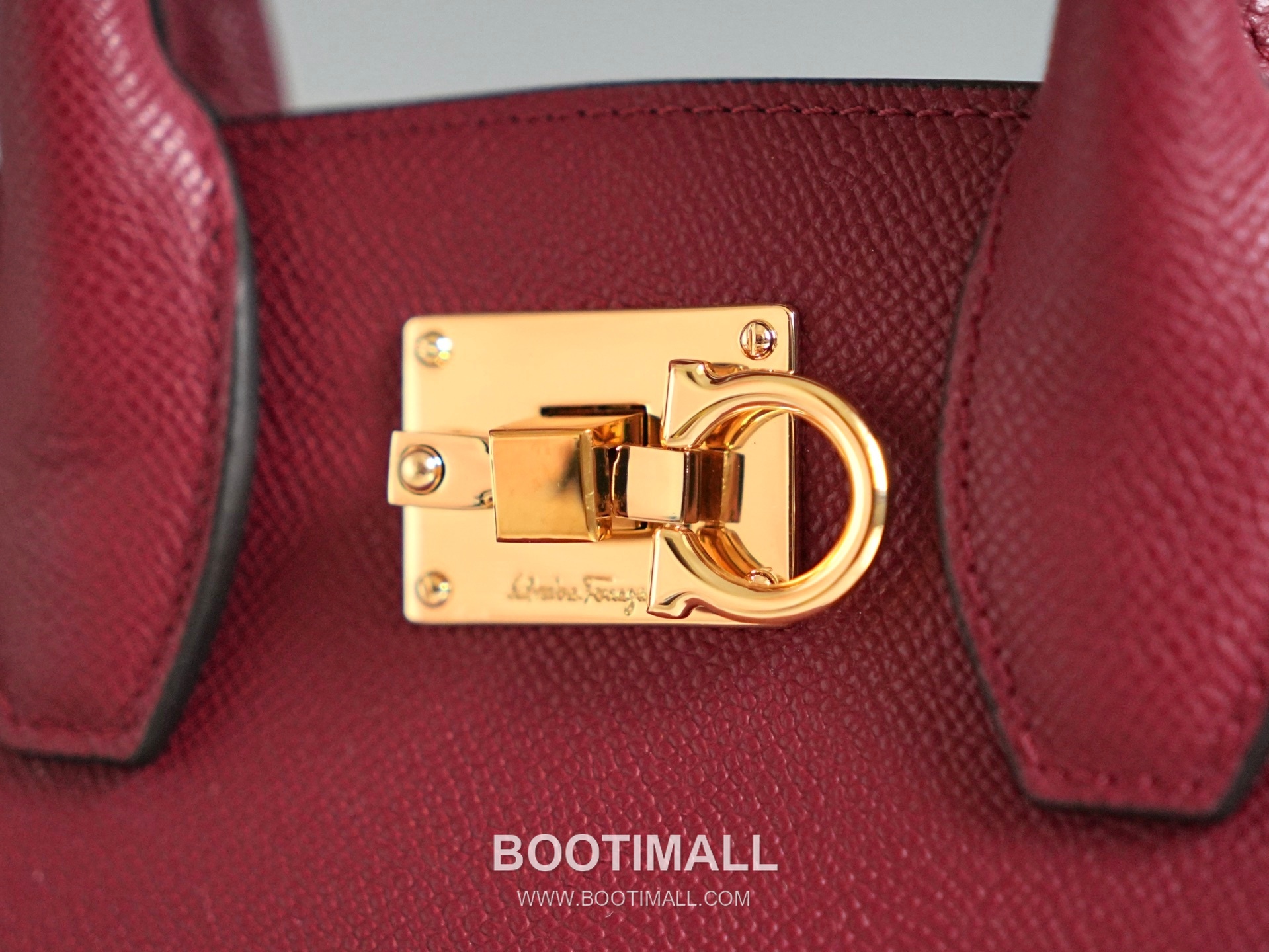 페라가모 스튜디오 카프스킨 간치니 미니 토트 숄더백 Ferragamo Studio Calfskin Gancini Mini Tote Shoulder Bag 211424 22cm 10